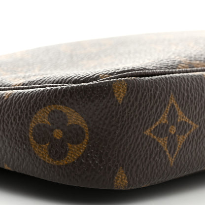 Louis Vuitton Monogram Pochette Accessories 9 of 10