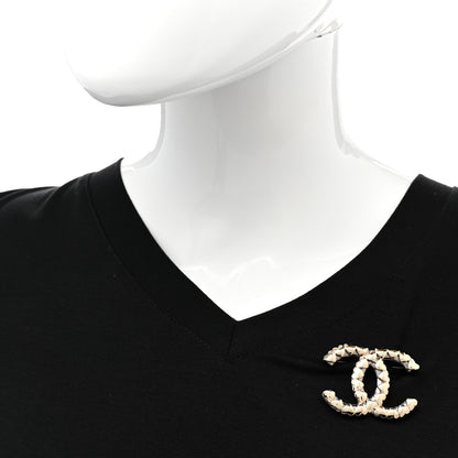 Chanel Metal Ruthenium CC Heart Brooch Gold 2 of 5