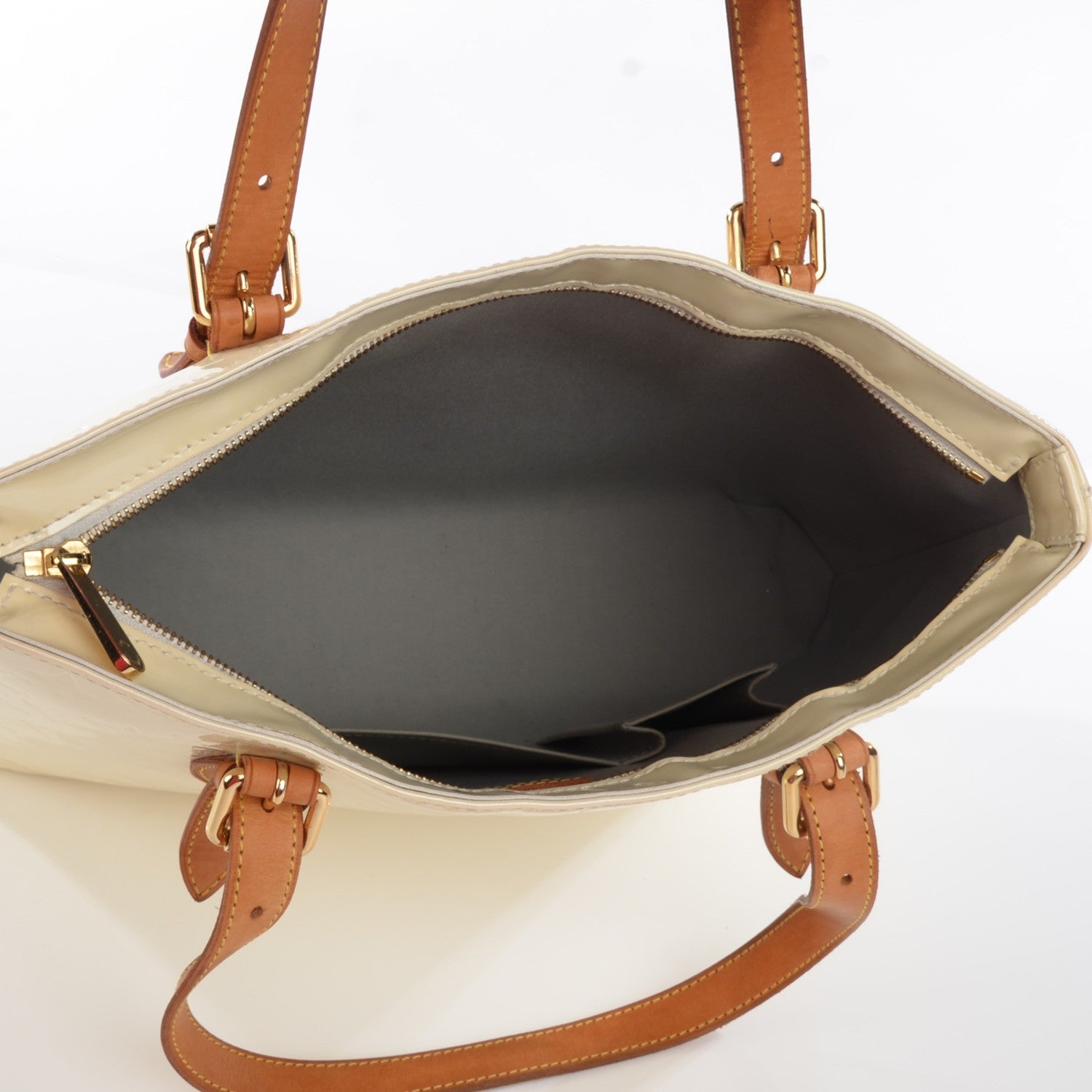 Louis Vuitton Vernis Brentwood Perle 5 of 9