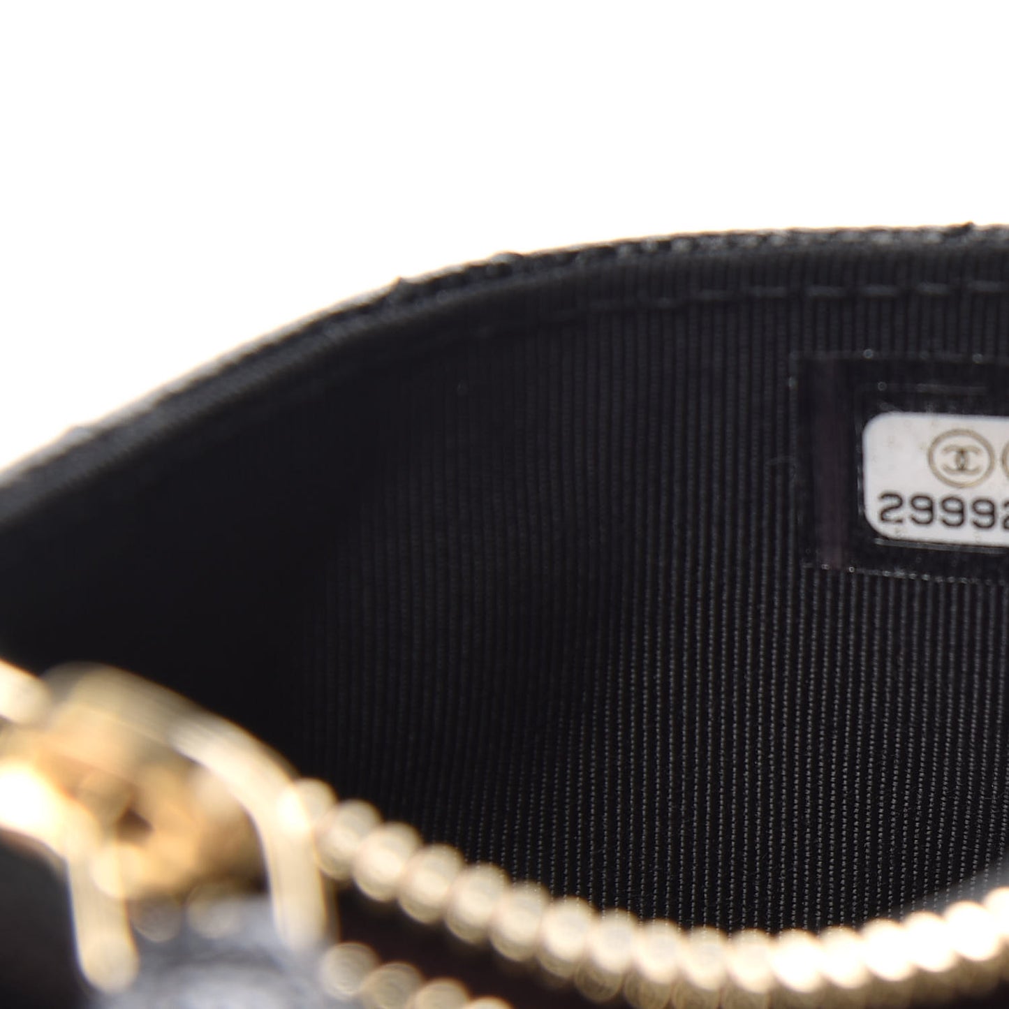 Caviar Quilted CC Zip Card Holder Black