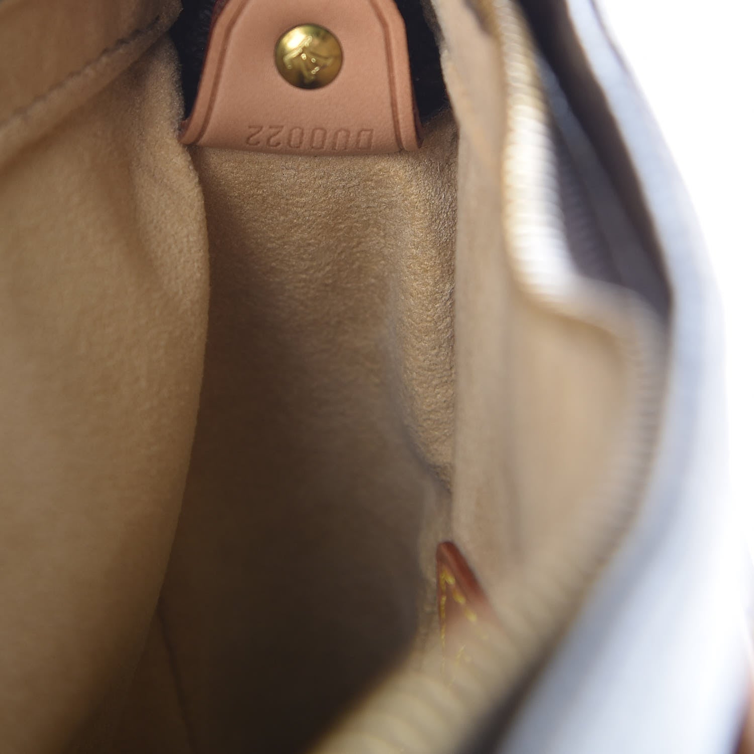 Louis Vuitton Monogram Looping GM 7 of 11
