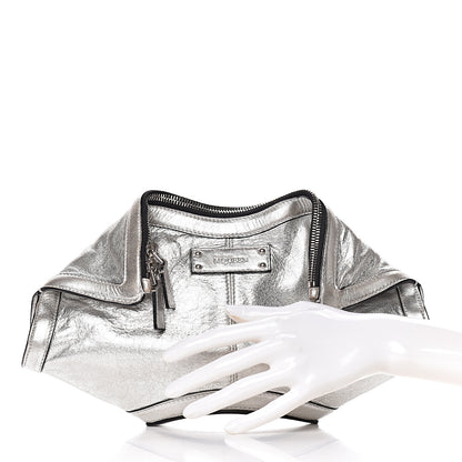 Alexander McQueen Metallic Lambskin De Manta Clutch Silver 2 of 10