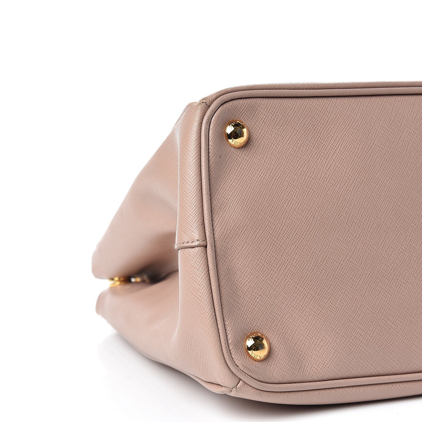 Saffiano Medium Galleria Double Zip Tote Cammeo