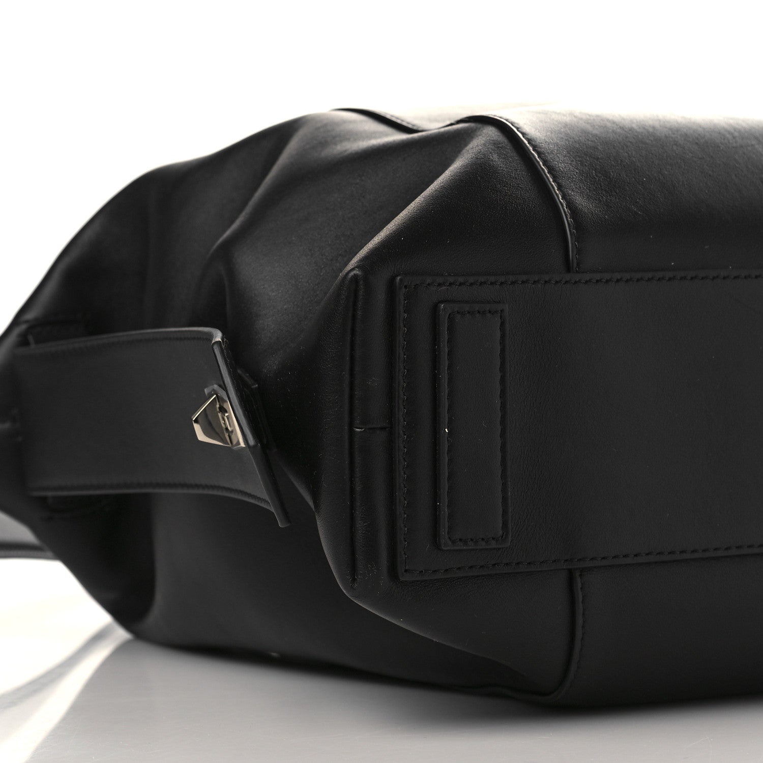 Givenchy Smooth Calfskin Medium Soft Antigona Black 7 of 8