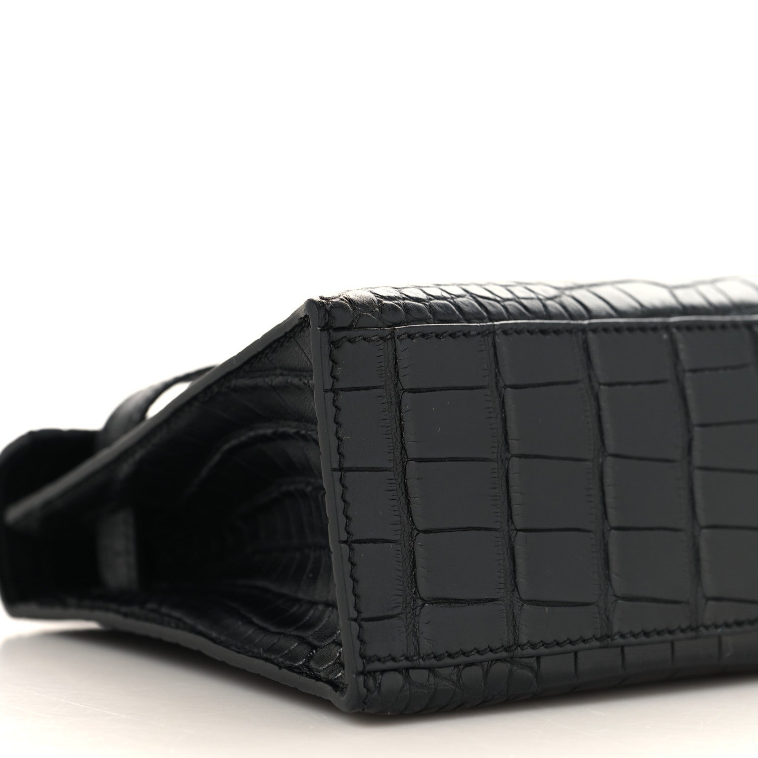 Hermes Matte Alligator Kelly Pochette Black 9 of 12