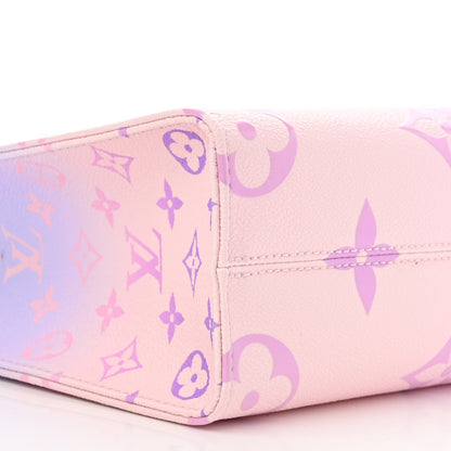 Louis Vuitton Monogram Giant Spring In The City Onthego PM Sunrise Pastel 7 of 9