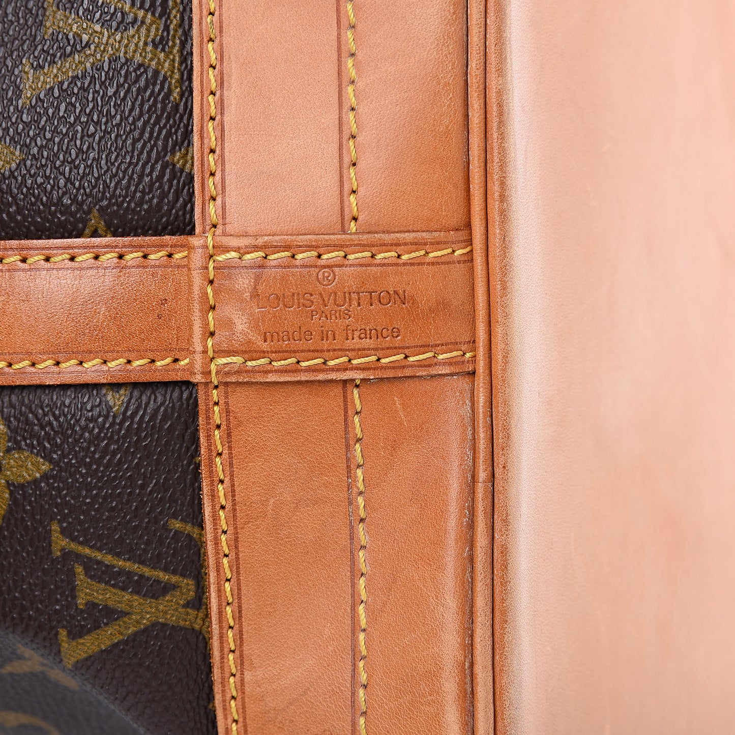 Monogram Noe