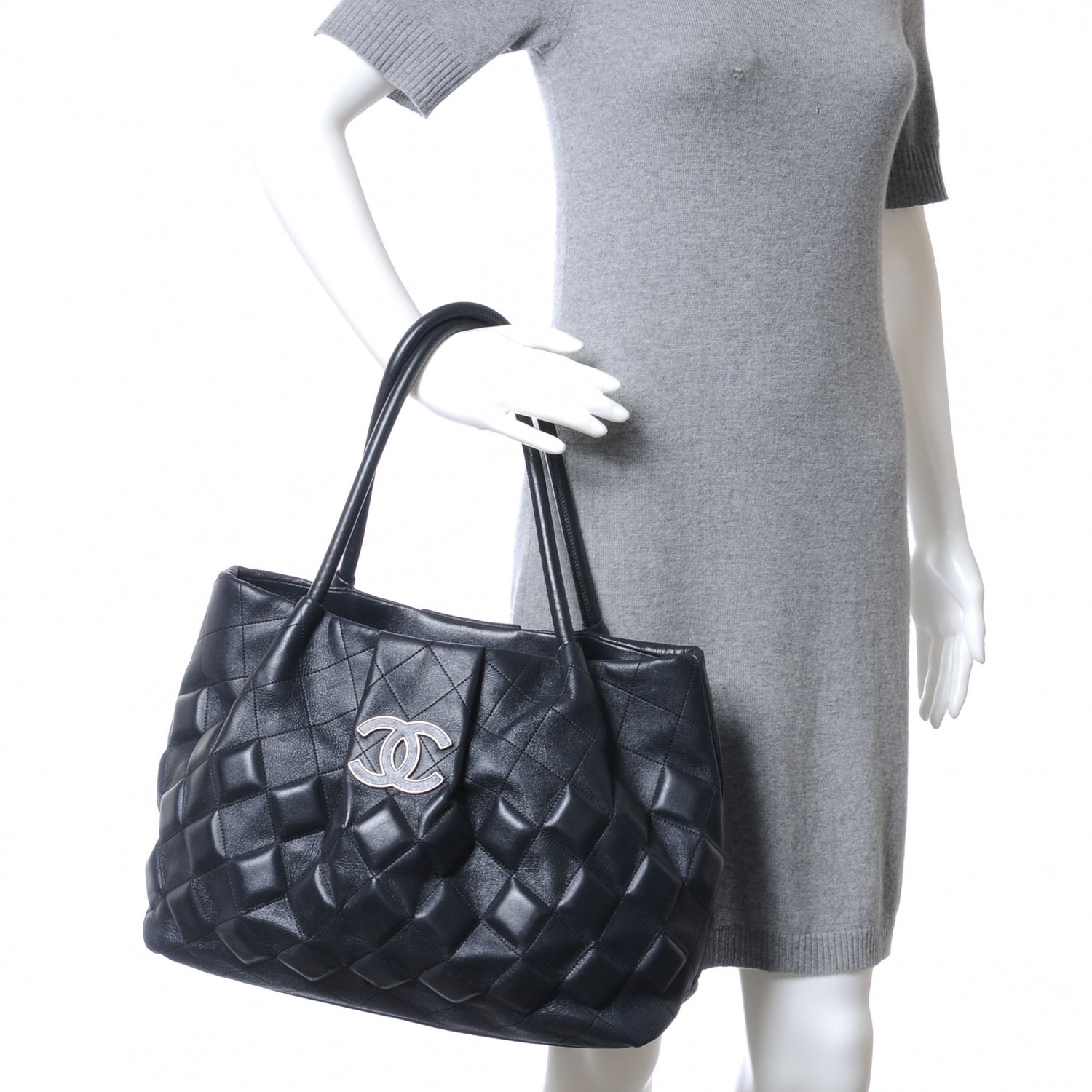 Chanel Leather Sloane Square Tote Black 2 of 7