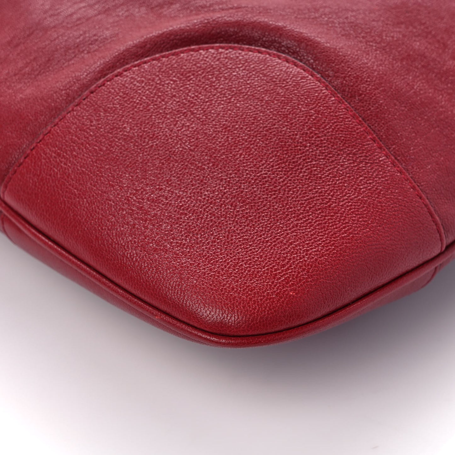 Sakai Be Green Calfskin Horsebit 1955 Cinch Top Messenger Bag New Cherry Red
