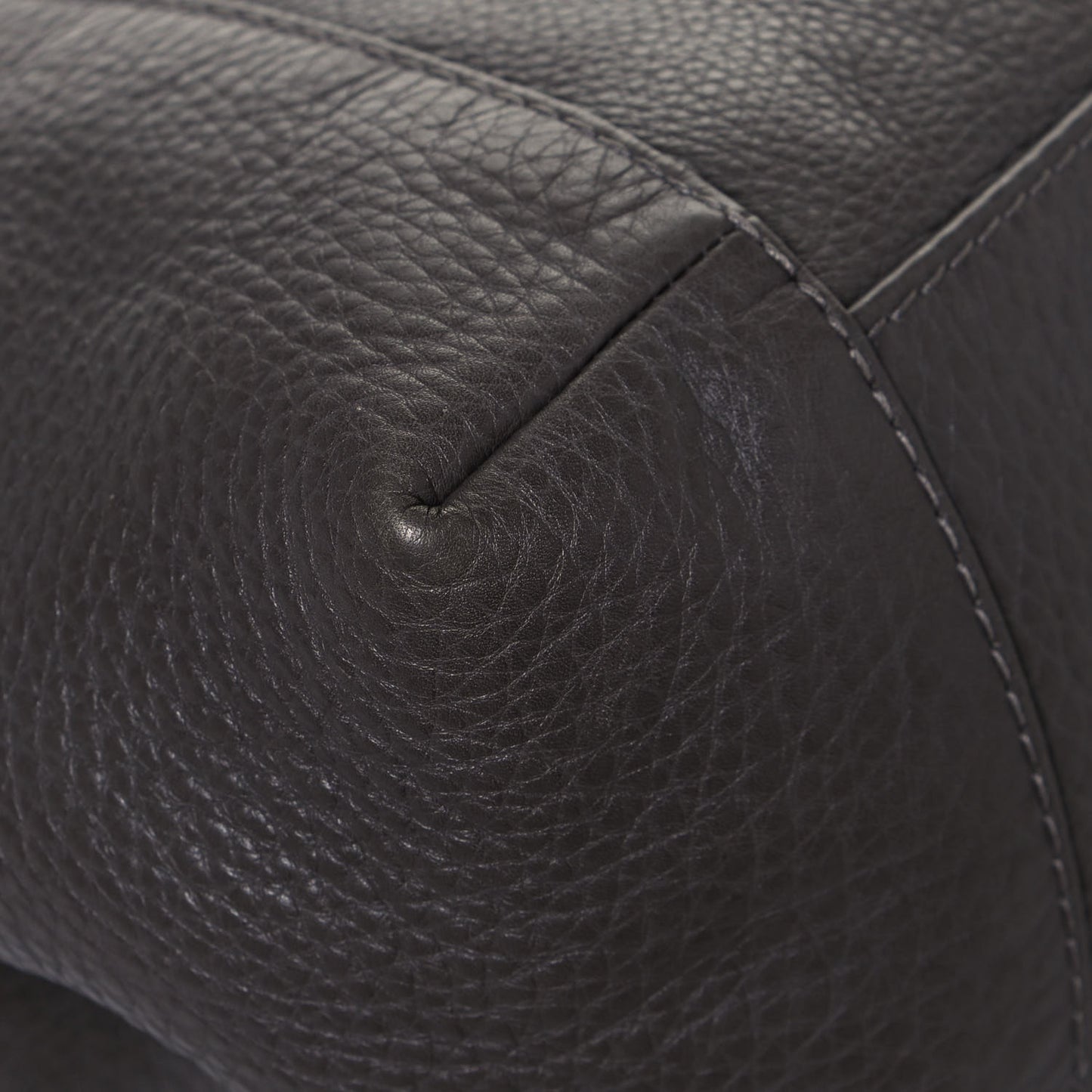 Pebbled Calfskin Medium Greenwich Shoulder Bag Grey