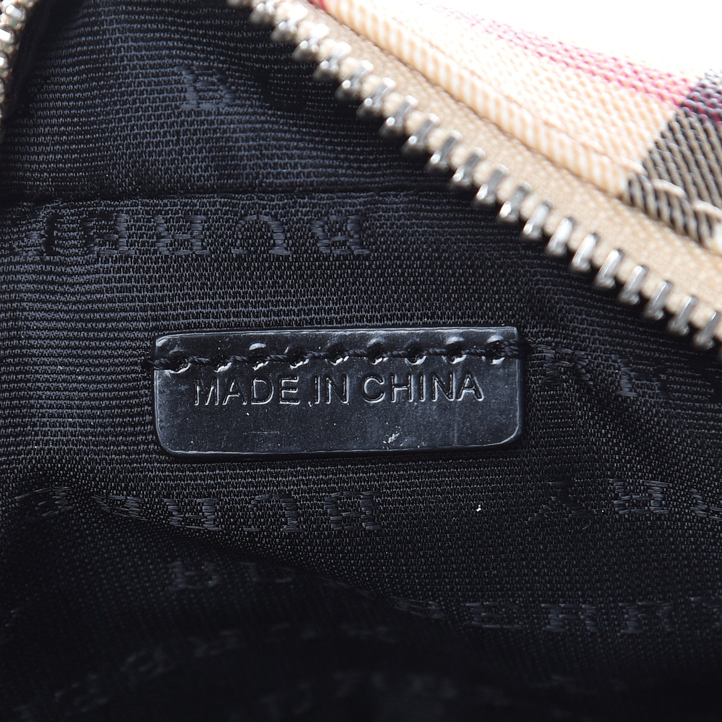 Nova Check Pouch Black