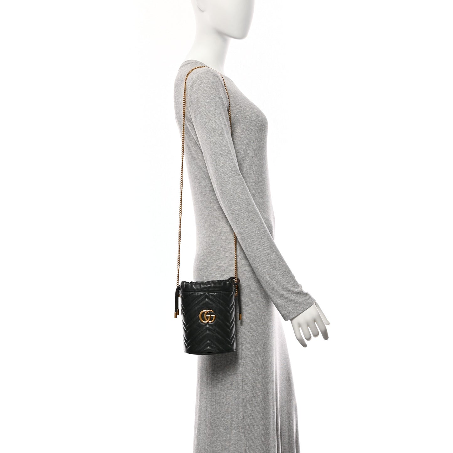 Calfskin Matelasse Mini GG Marmont 2.0 Bucket Bag Black