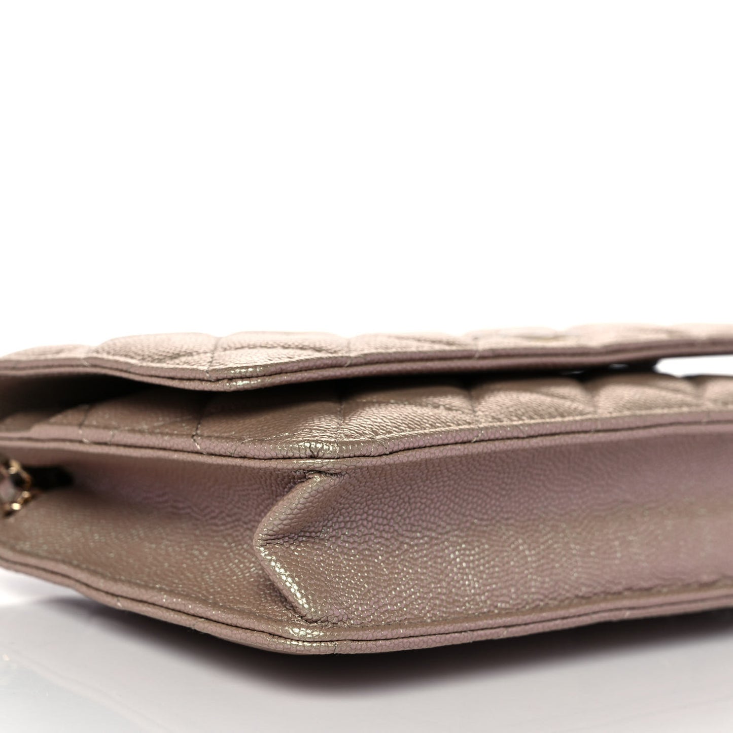 Iridescent Caviar Quilted Wallet On Chain WOC Beige
