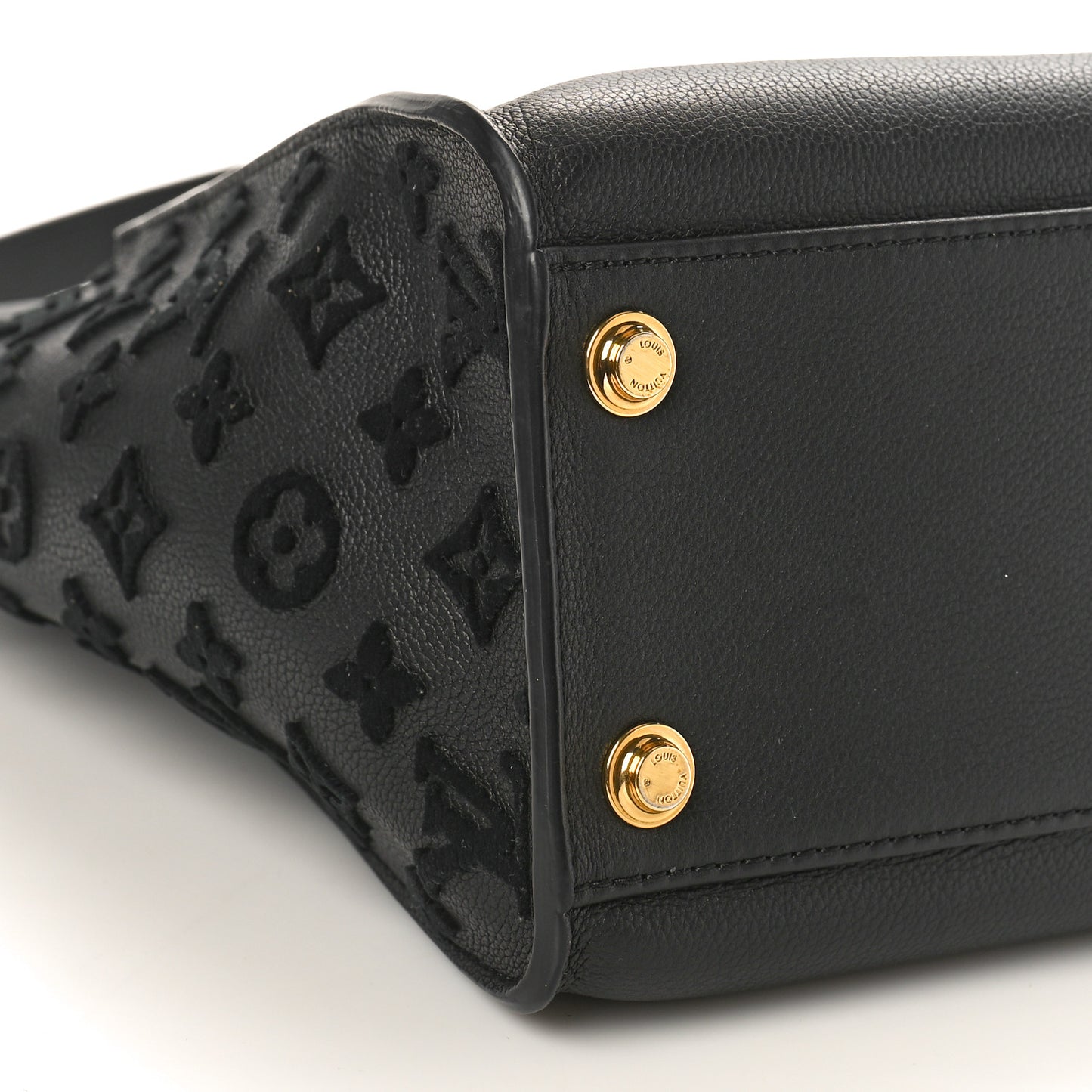 Calfskin Monogram Tufting On My Side Black