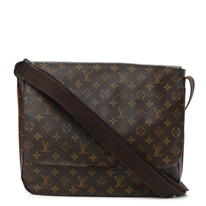 Louis Vuitton Monogram Beaubourg MM Messenger Bag 1 of 11