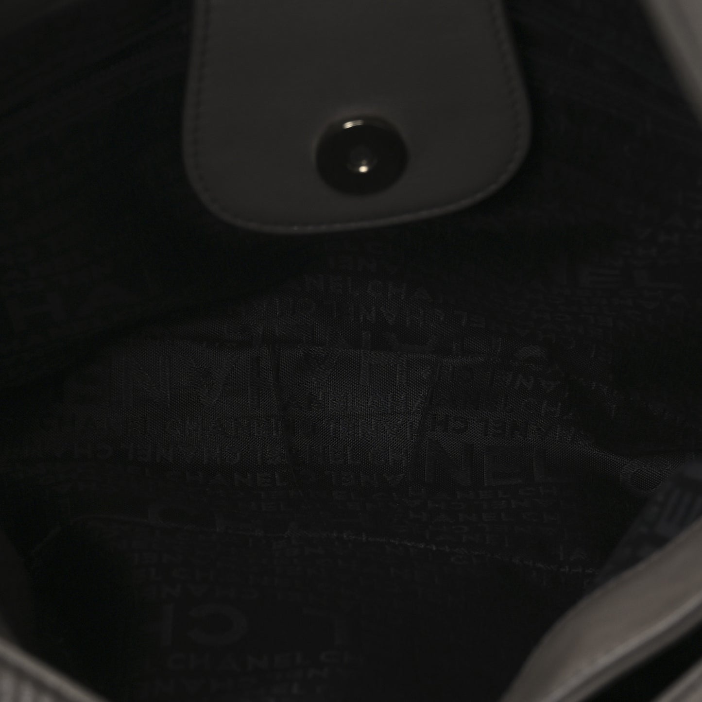 Lambskin Chain Hobo Grey