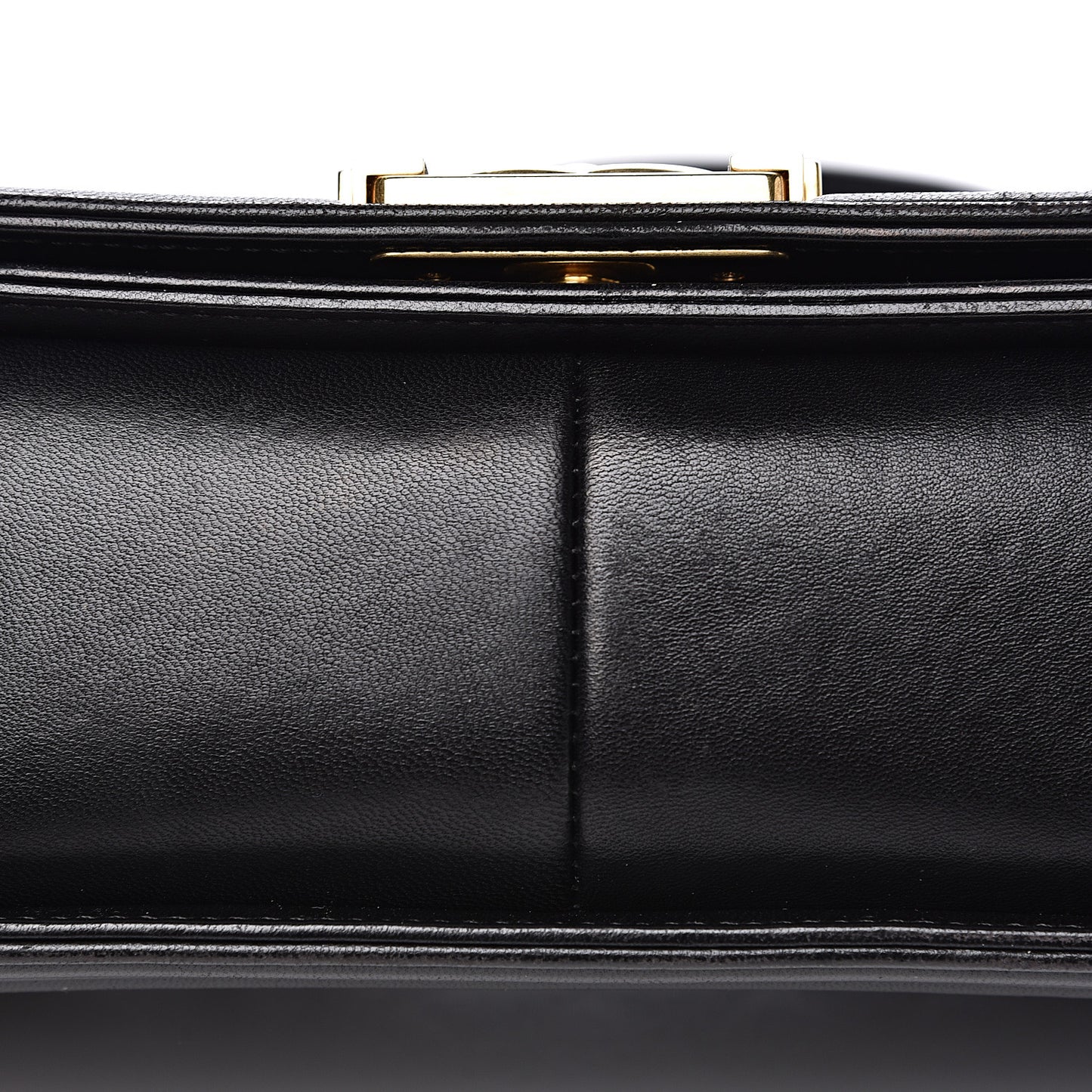 Lambskin Quilted Medium Boy Flap Black
