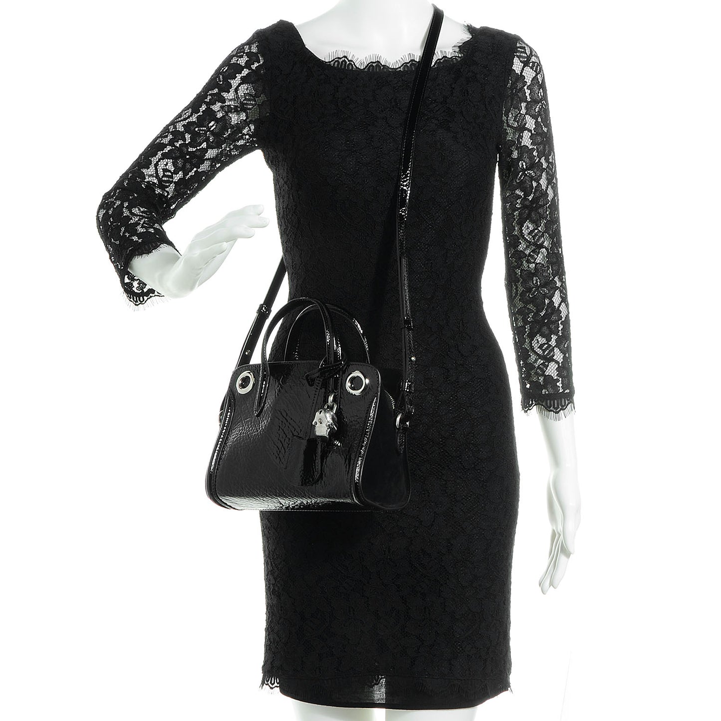 Grainy Patent Suede Mini Eyelet Padlock Black