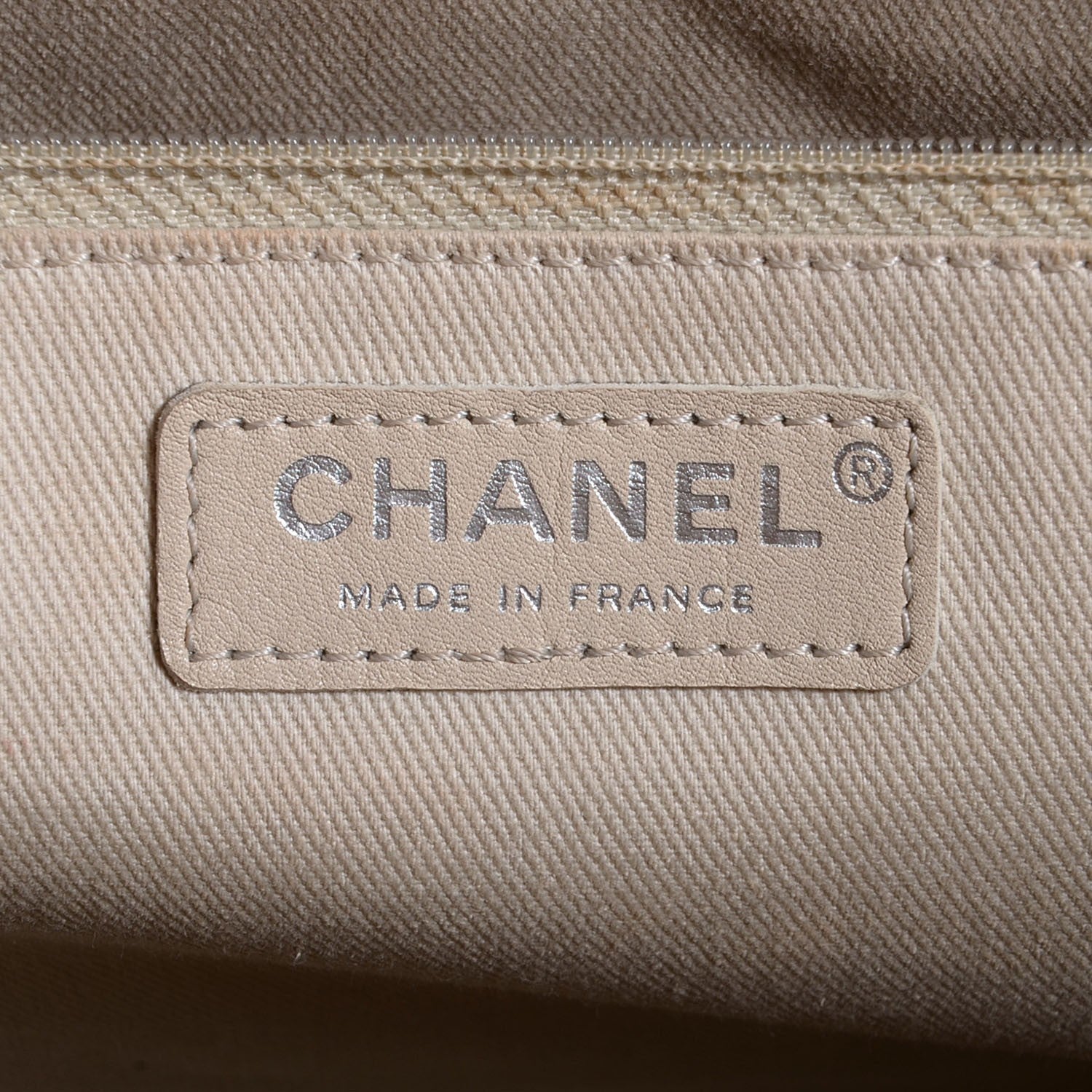 Chanel Aged Calfskin Reissue 255 Tote Light Gold 6 of 8