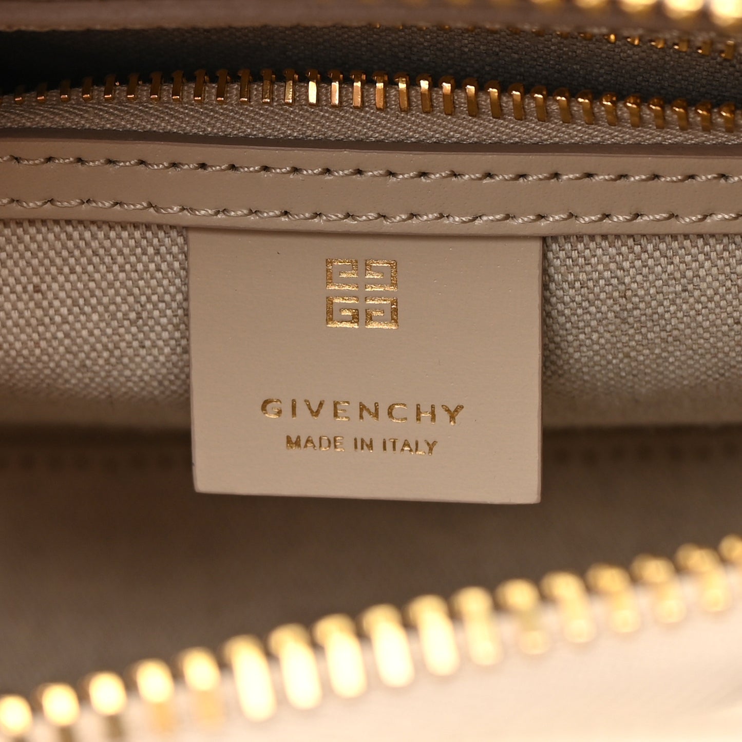 Shiny Lord Calfskin Mini Antigona Natural Beige