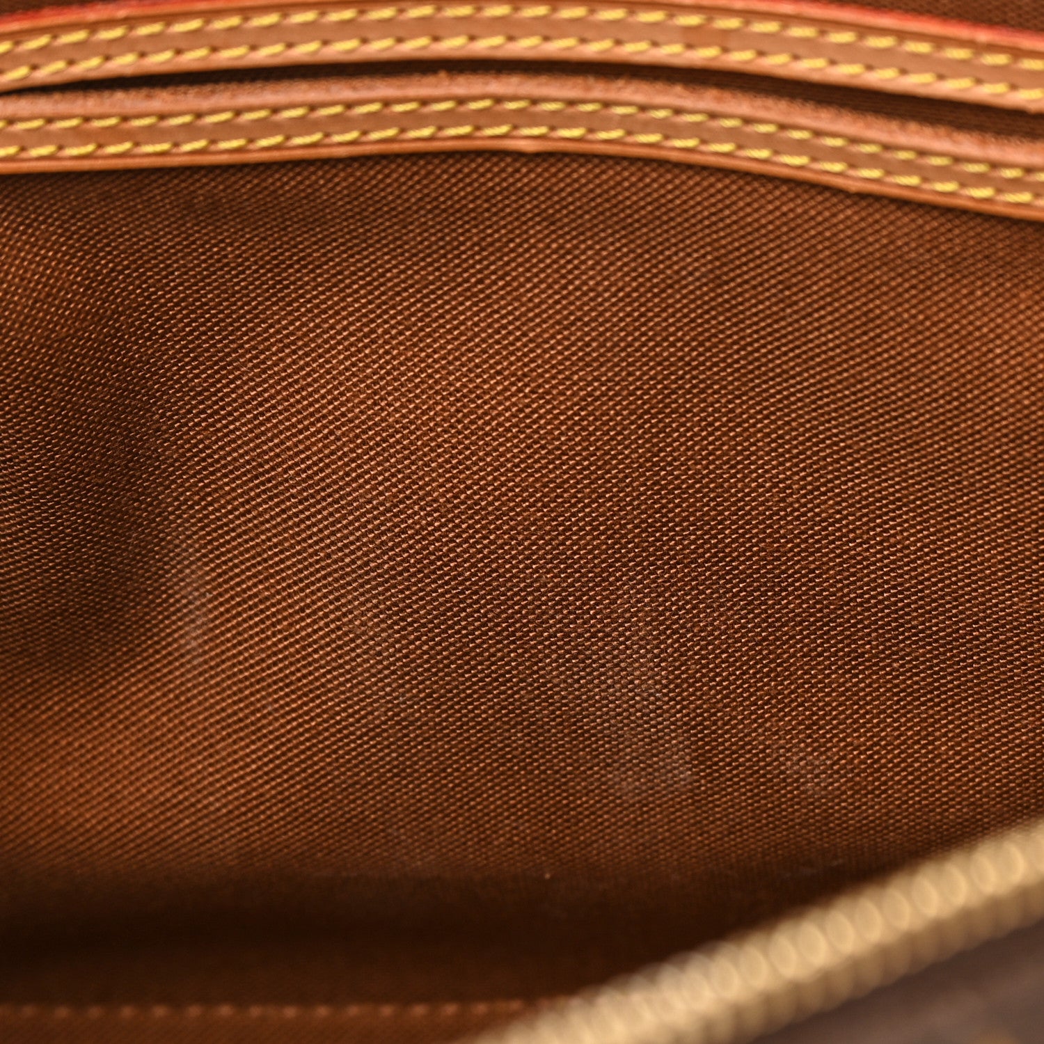 Louis Vuitton Monogram Alma PM 6 of 16