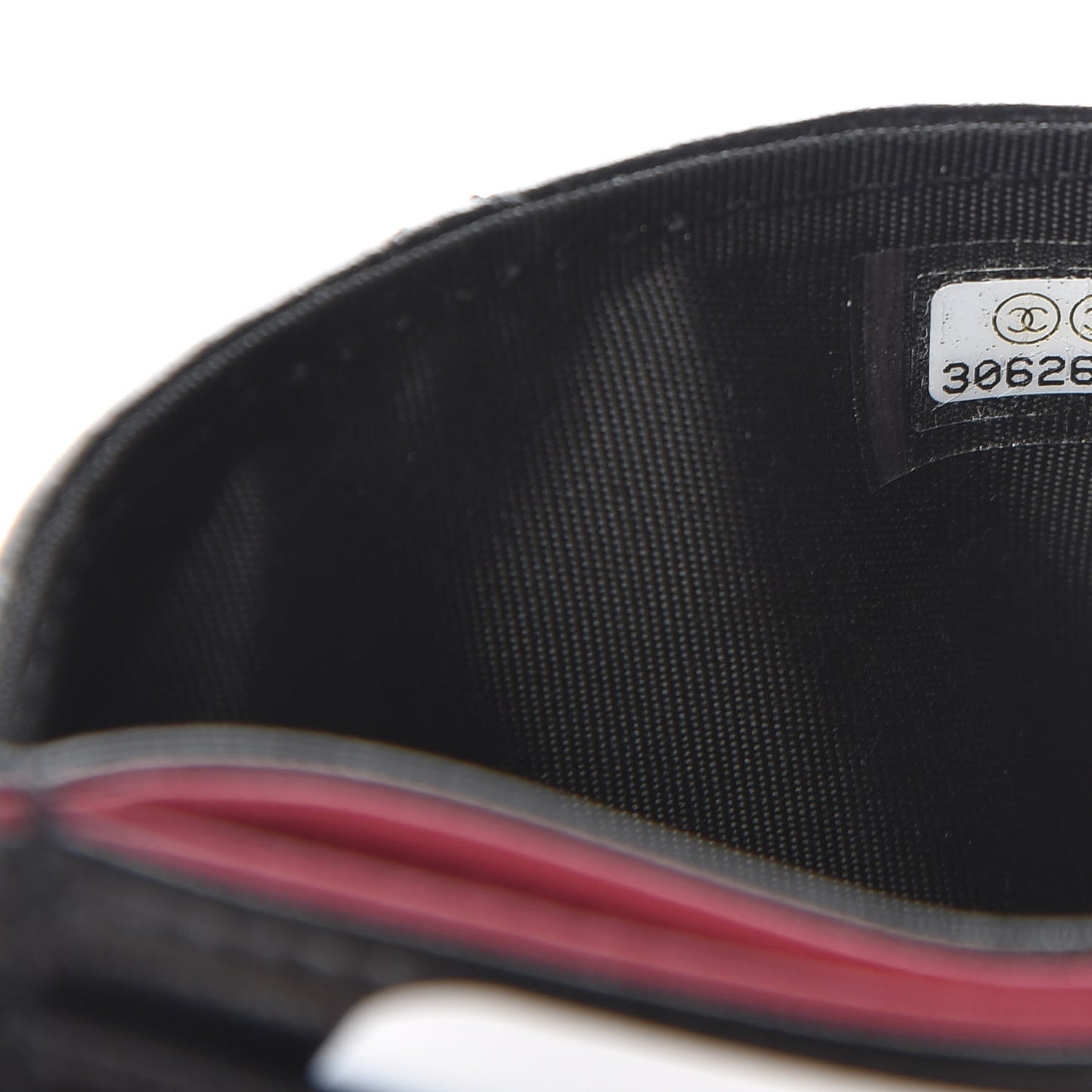 Shiny Goatskin Quilted 19 Card Holder Black