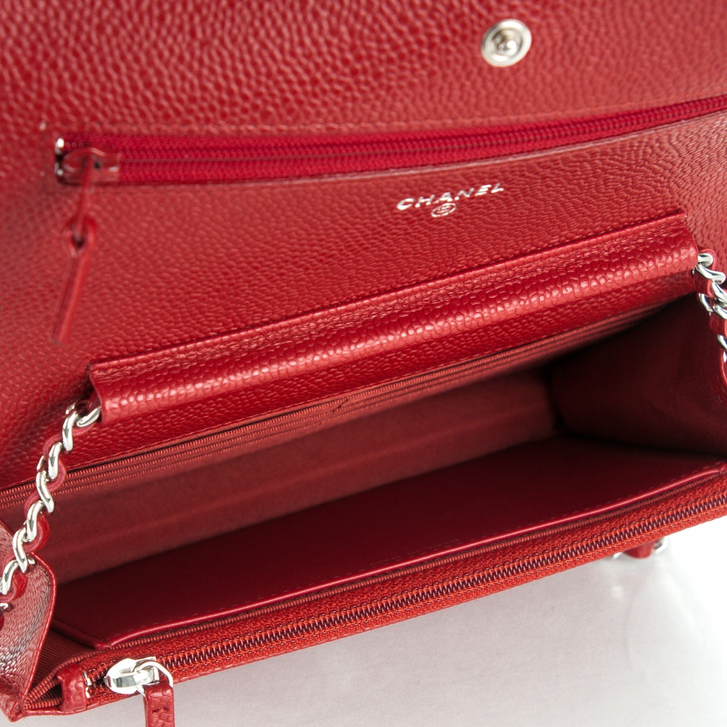 Caviar Quilted Wallet On Chain WOC Red