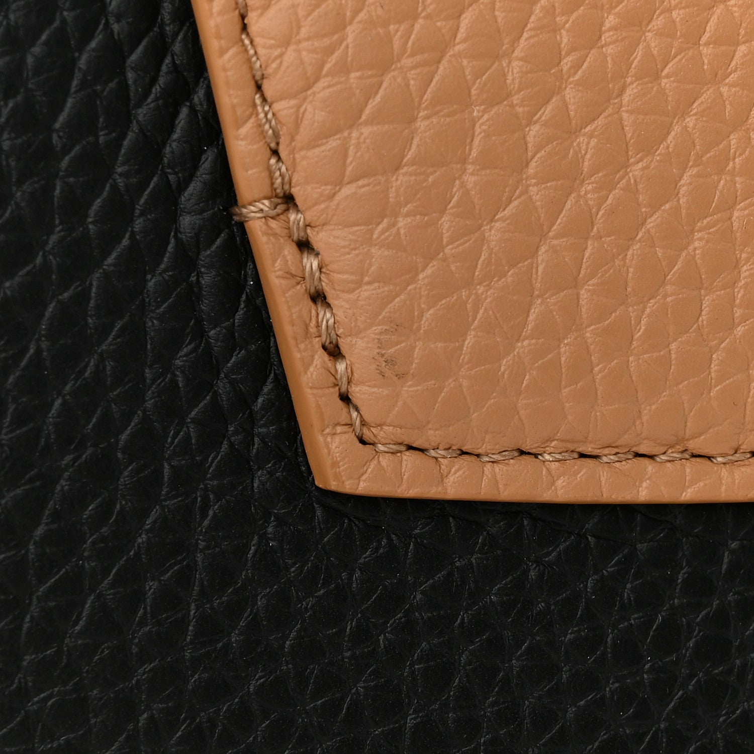 Louis Vuitton Taurillon Capucines MM Black Arizona Beige Ruby Red 10 of 11