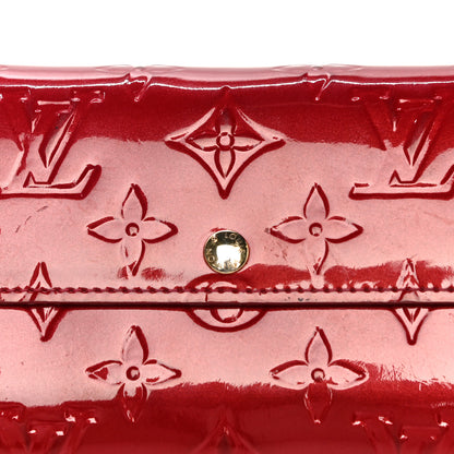 Louis Vuitton Vernis Sarah Wallet Pomme D'Amour 26 of 26