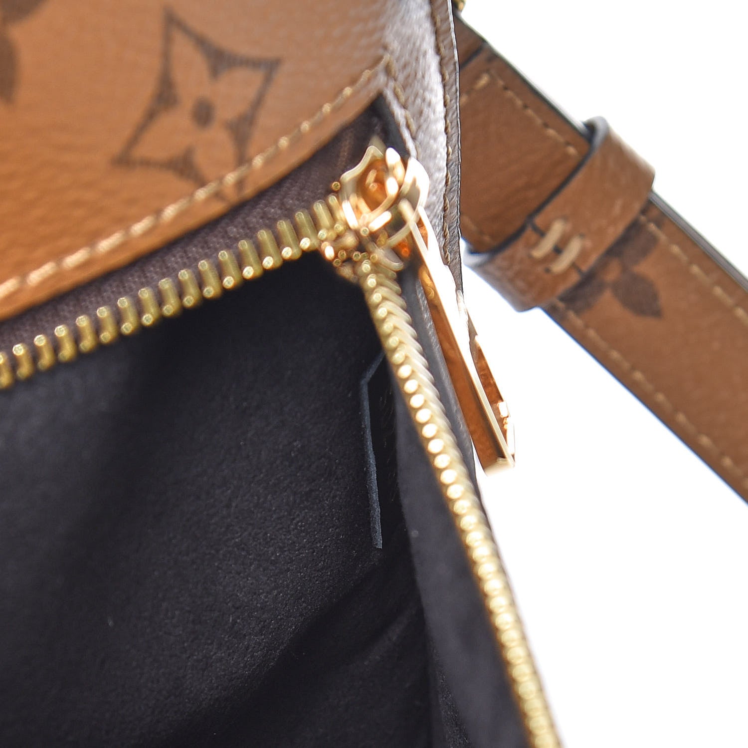 Louis Vuitton Reverse Monogram Pochette Metis 8 of 11