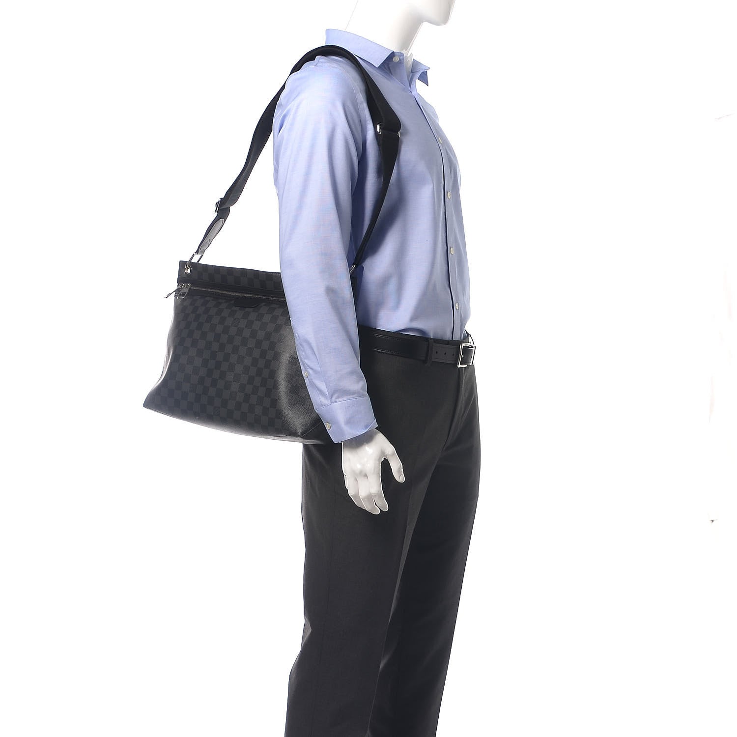 Louis Vuitton Damier Graphite Hunter Messenger 2 of 9