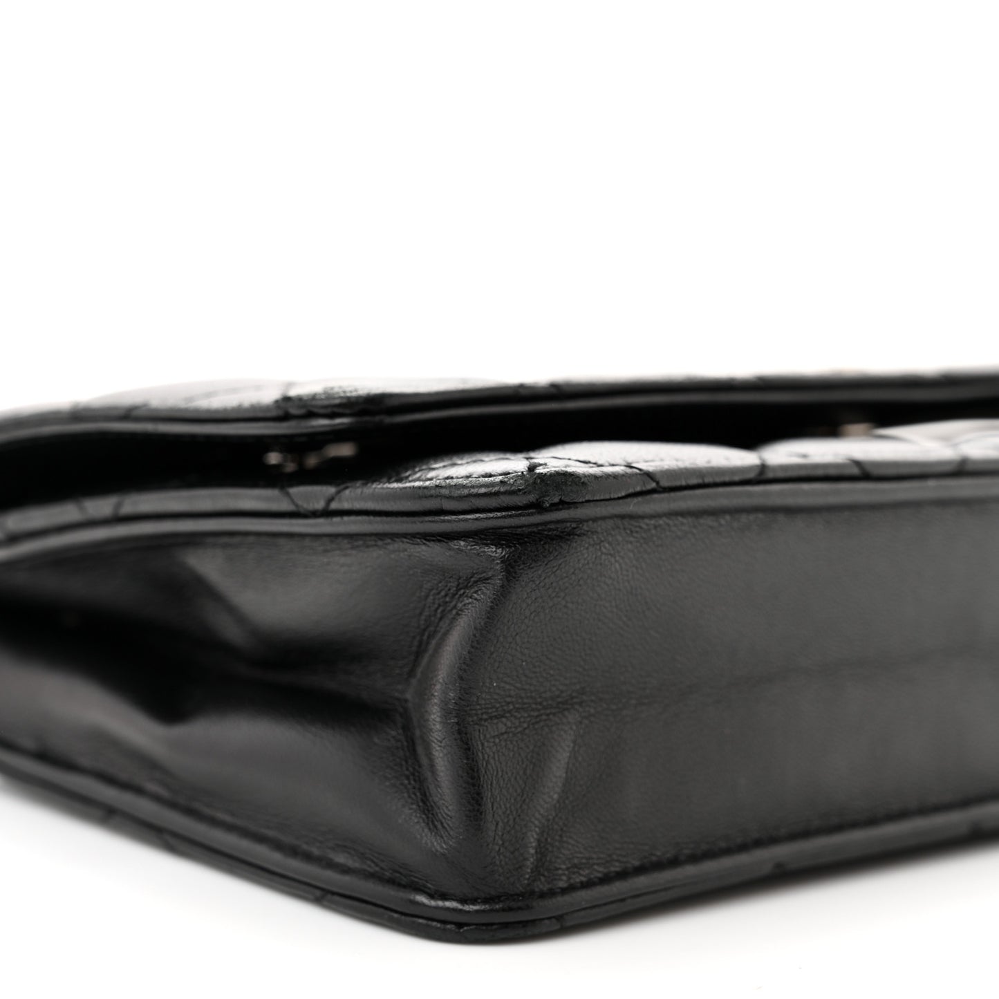 Lambskin Quilted Wallet On Chain WOC Black