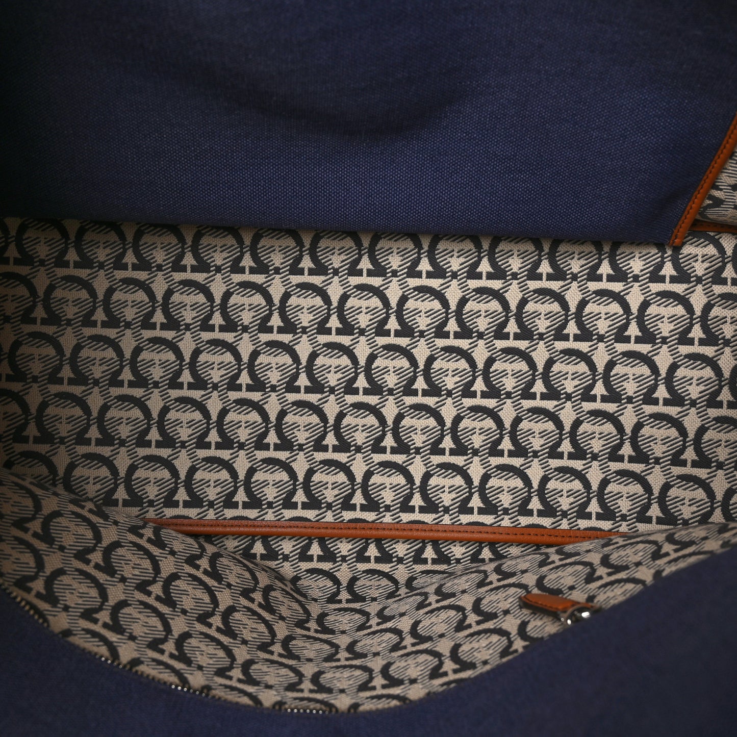 Canvas 1927 Signature Tote Navy Brown