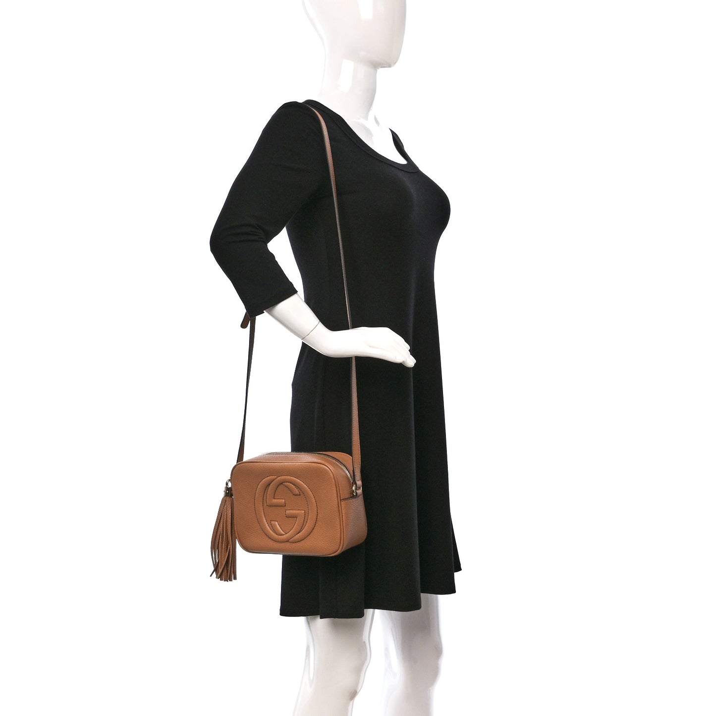 Pebbled Calfskin Small Soho Disco Bag Camelia