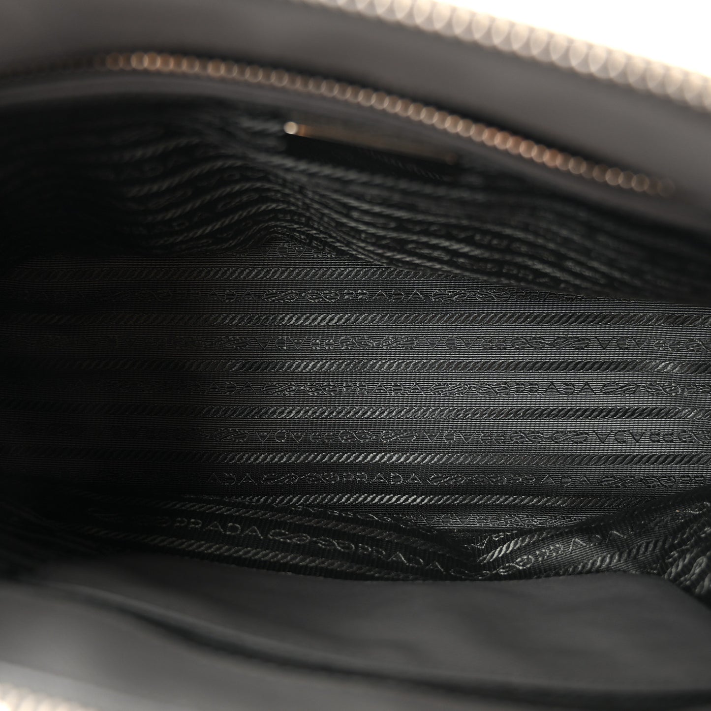 Saffiano Lux Medium Galleria Double Zip Tote Grey