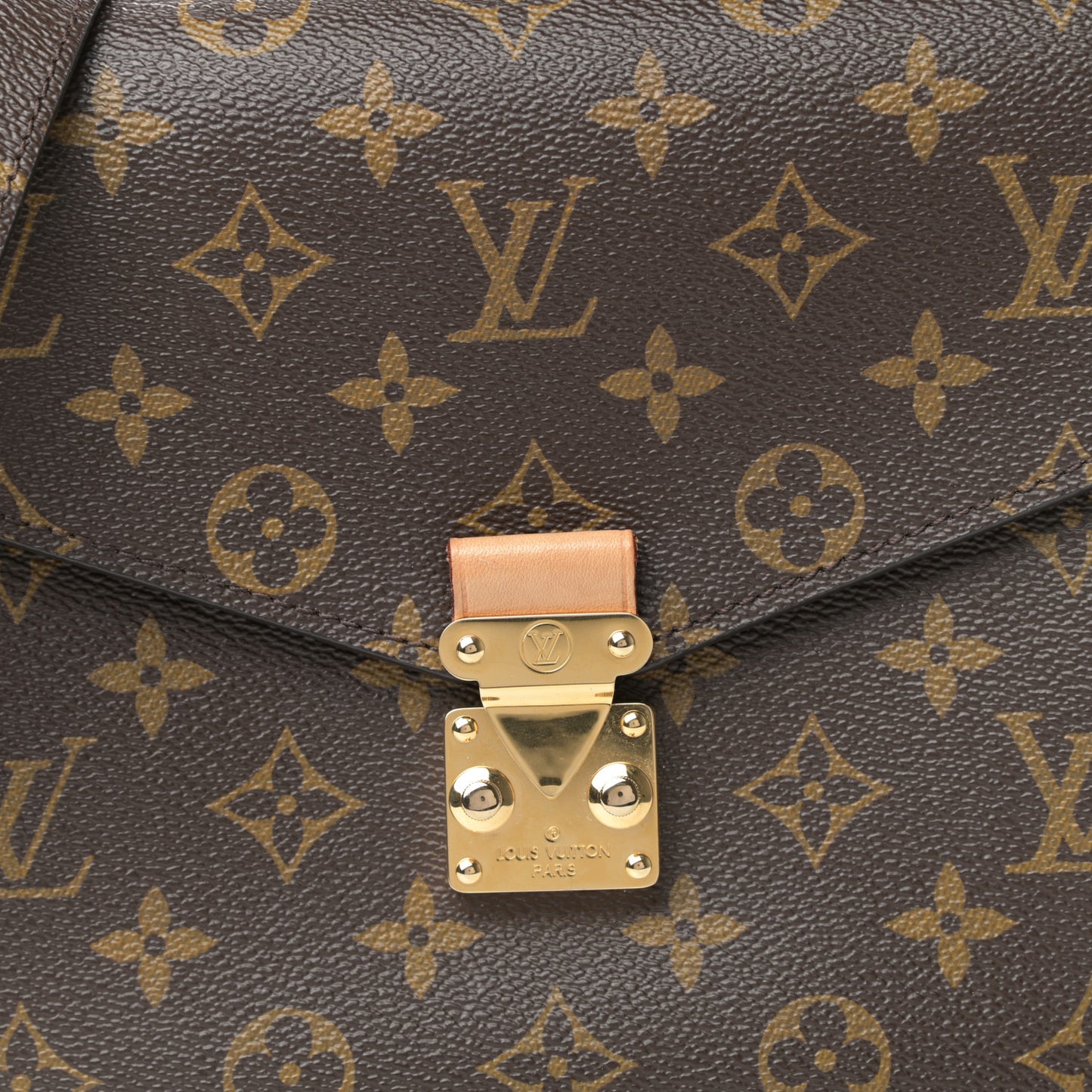 Monogram Pochette Metis