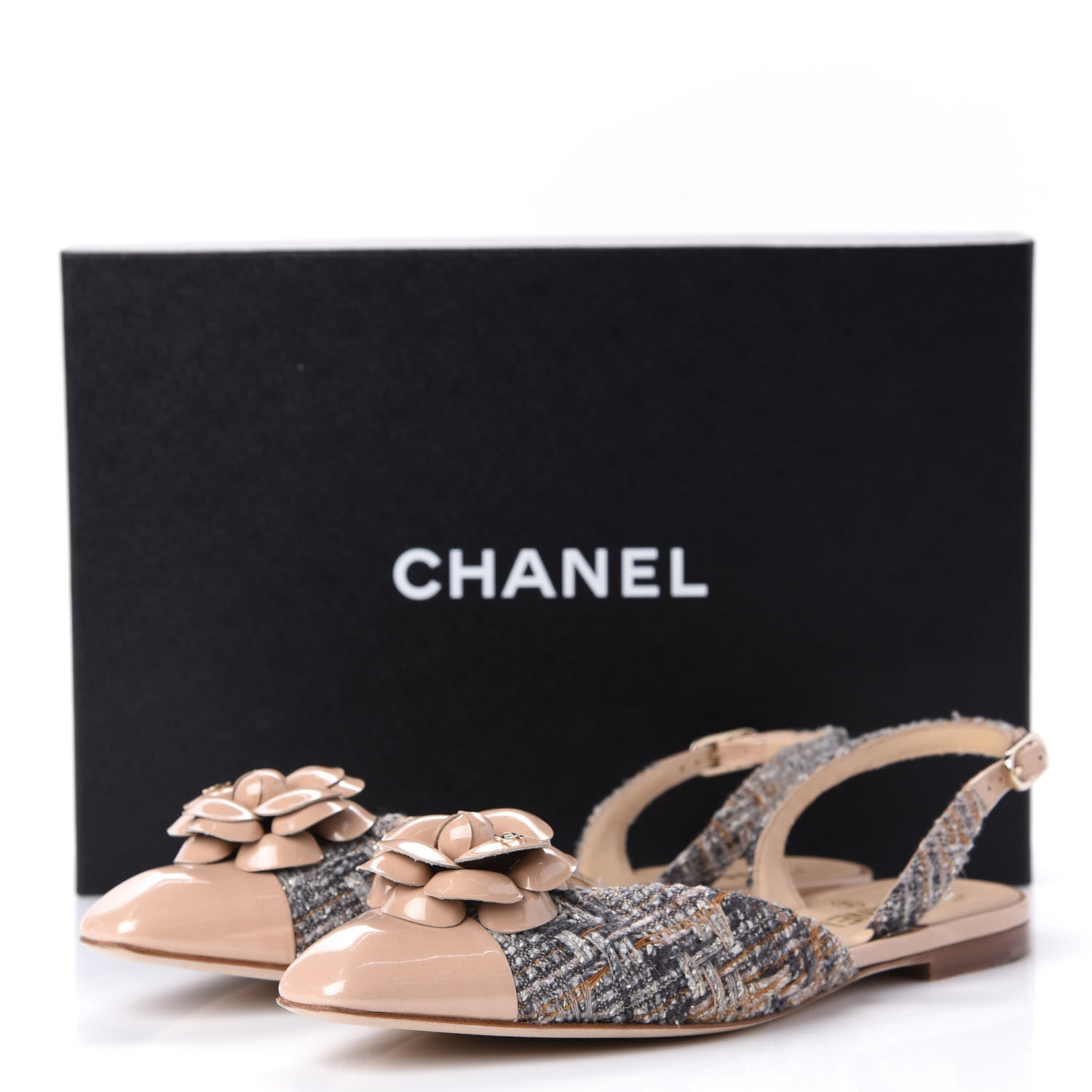Chanel Tweed Patent Camellia Toe CC Slingback Pumps 39.5 Beige Gray 13 of 13