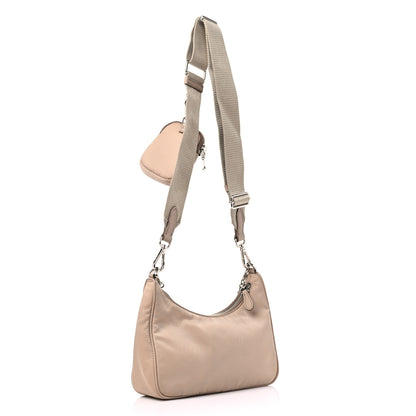 Prada Nylon Re-Edition 2005 Shoulder Bag Cammeo 3 of 10