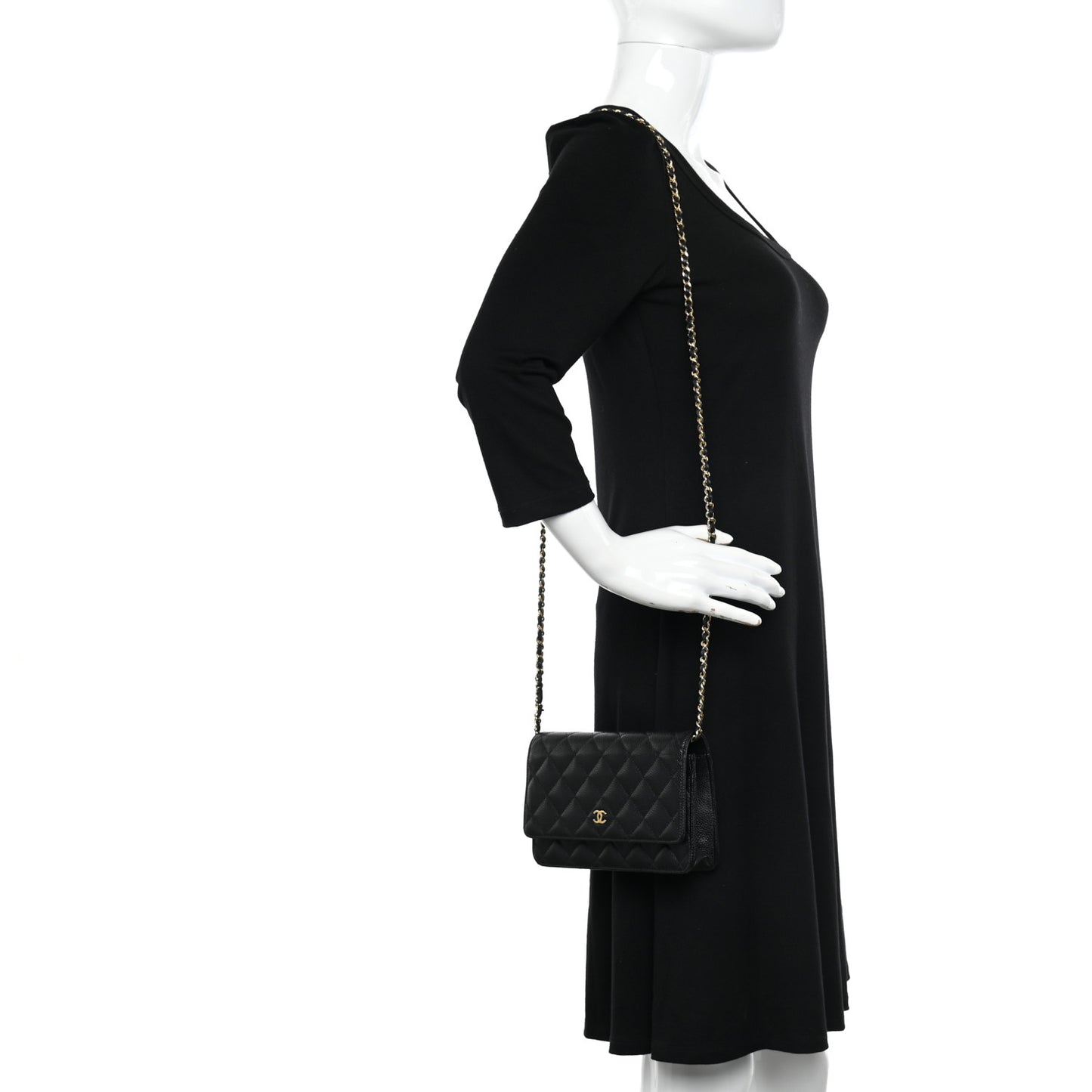 Caviar Quilted Wallet on Chain WOC Black