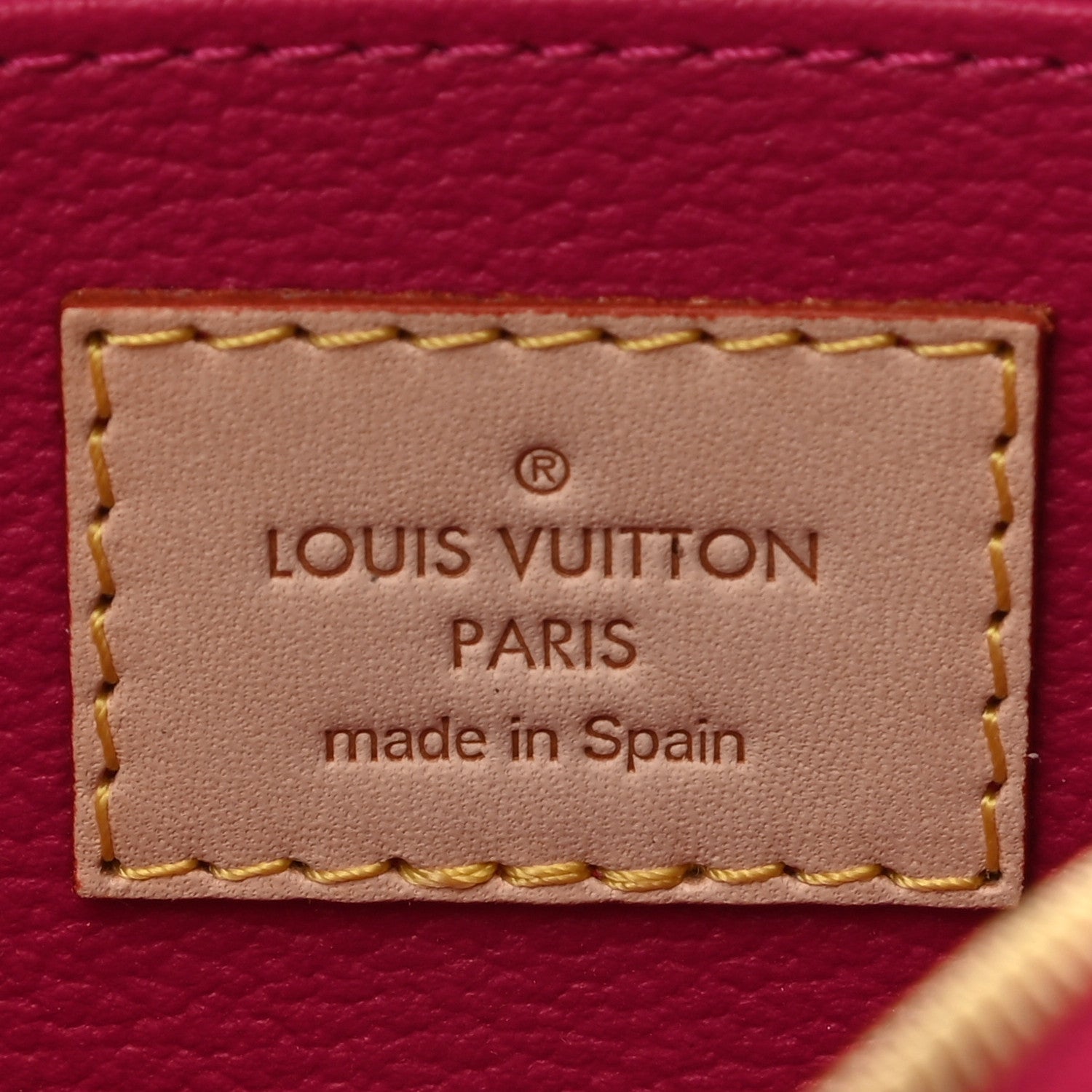Louis Vuitton Vernis Ikat Cosmetic Pouch Rose Indien 5 of 8