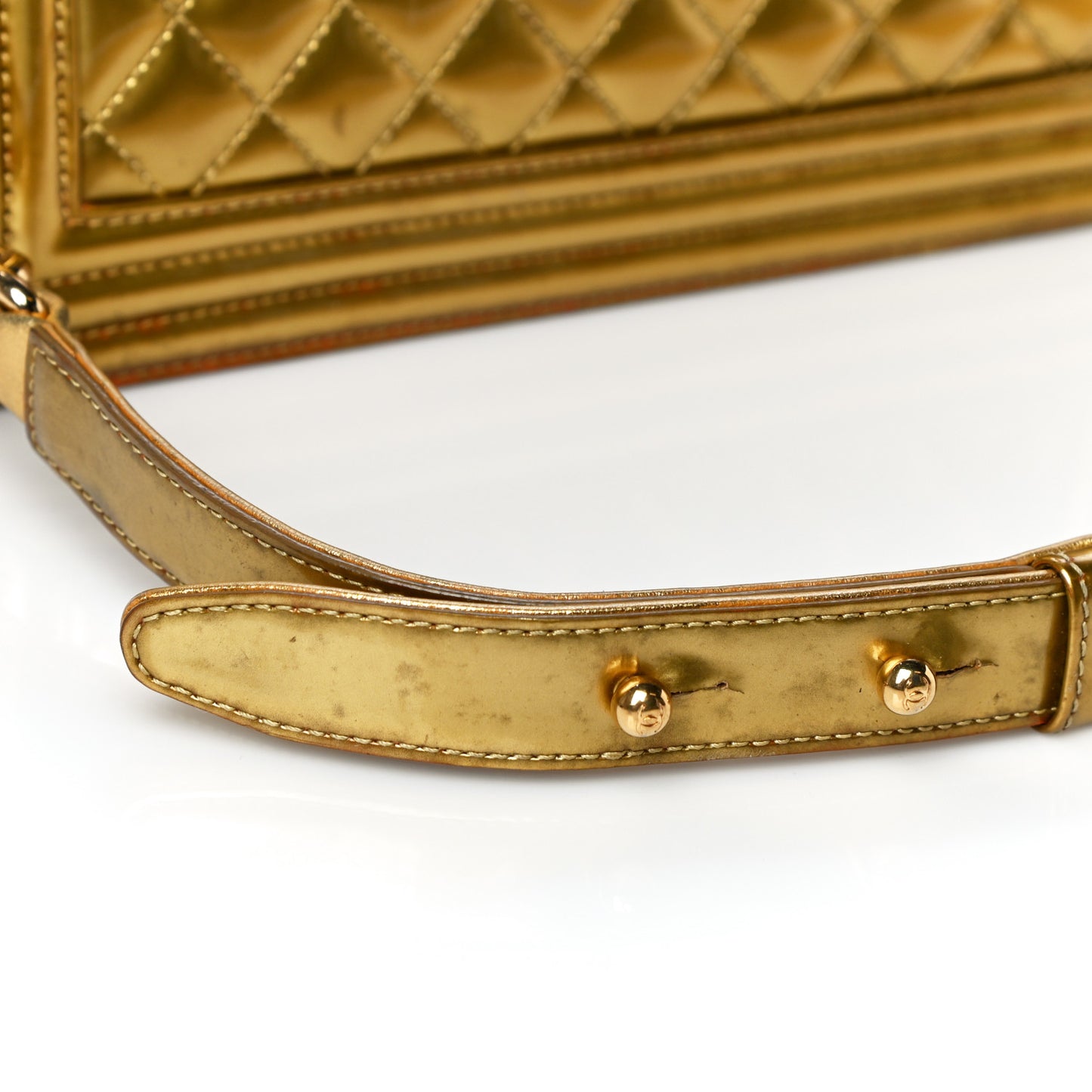 Metallic Patent Calfskin Quilted Medium Boy Flap Gold