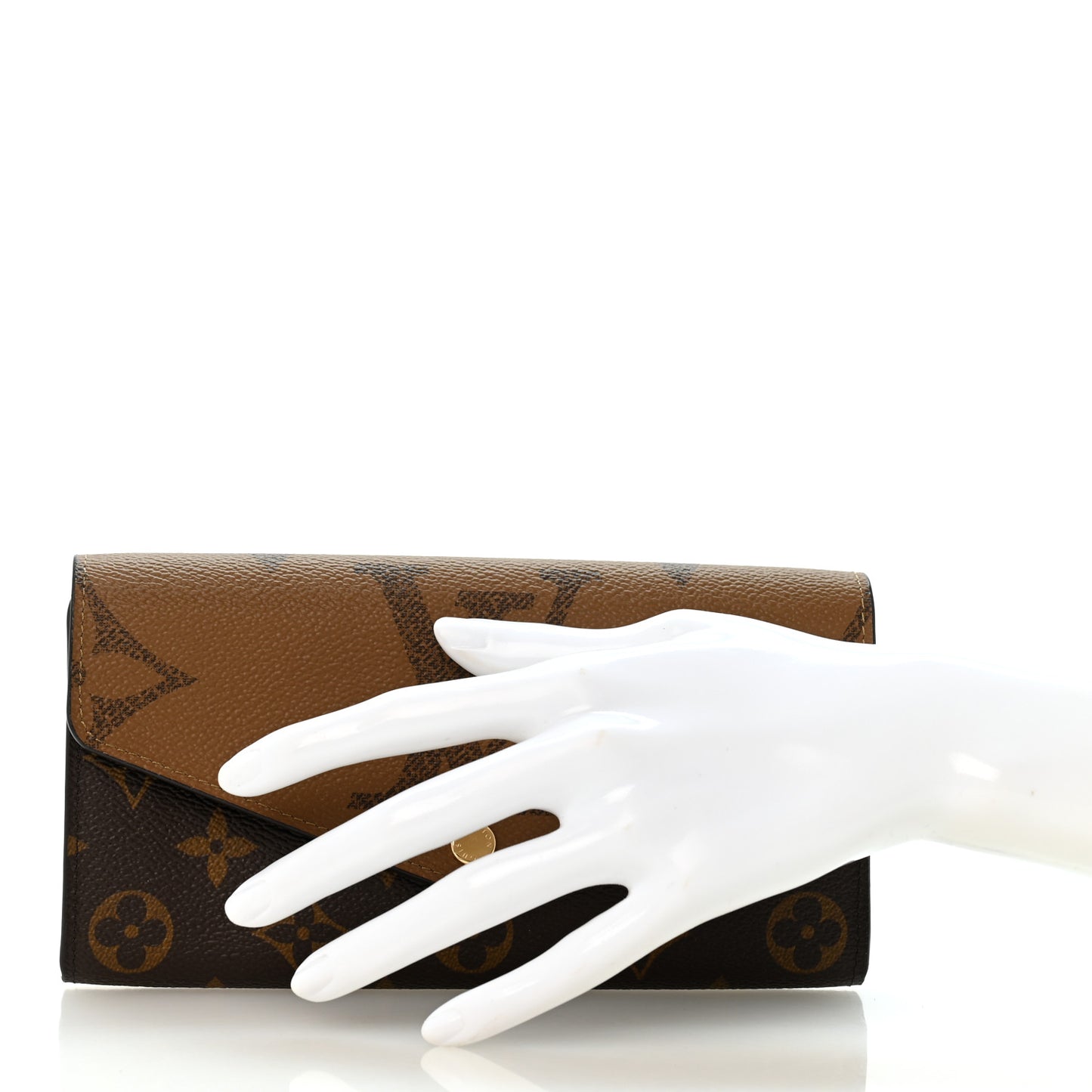 Reverse Monogram Giant Sarah Wallet