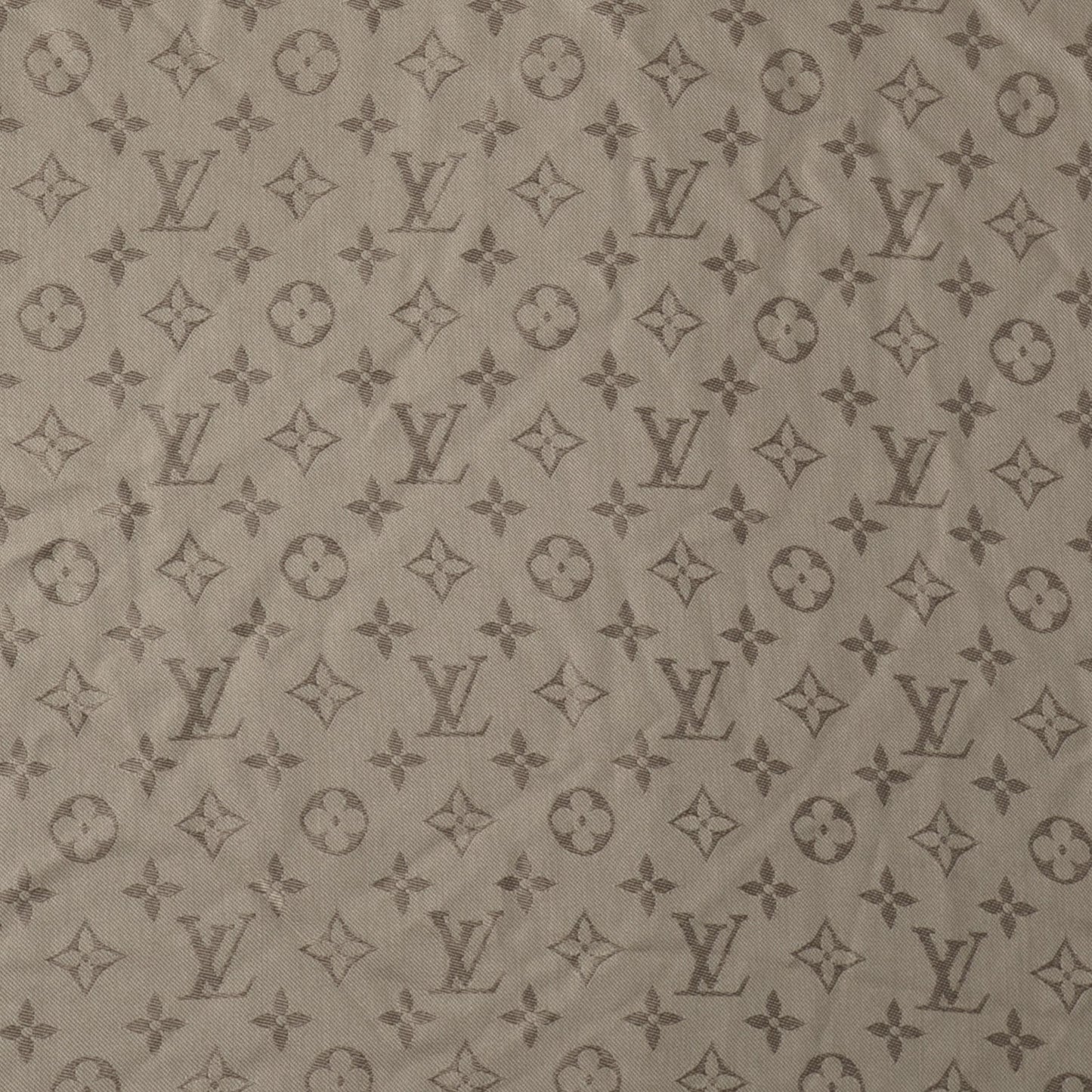 Monogram V Fur Shawl Verone