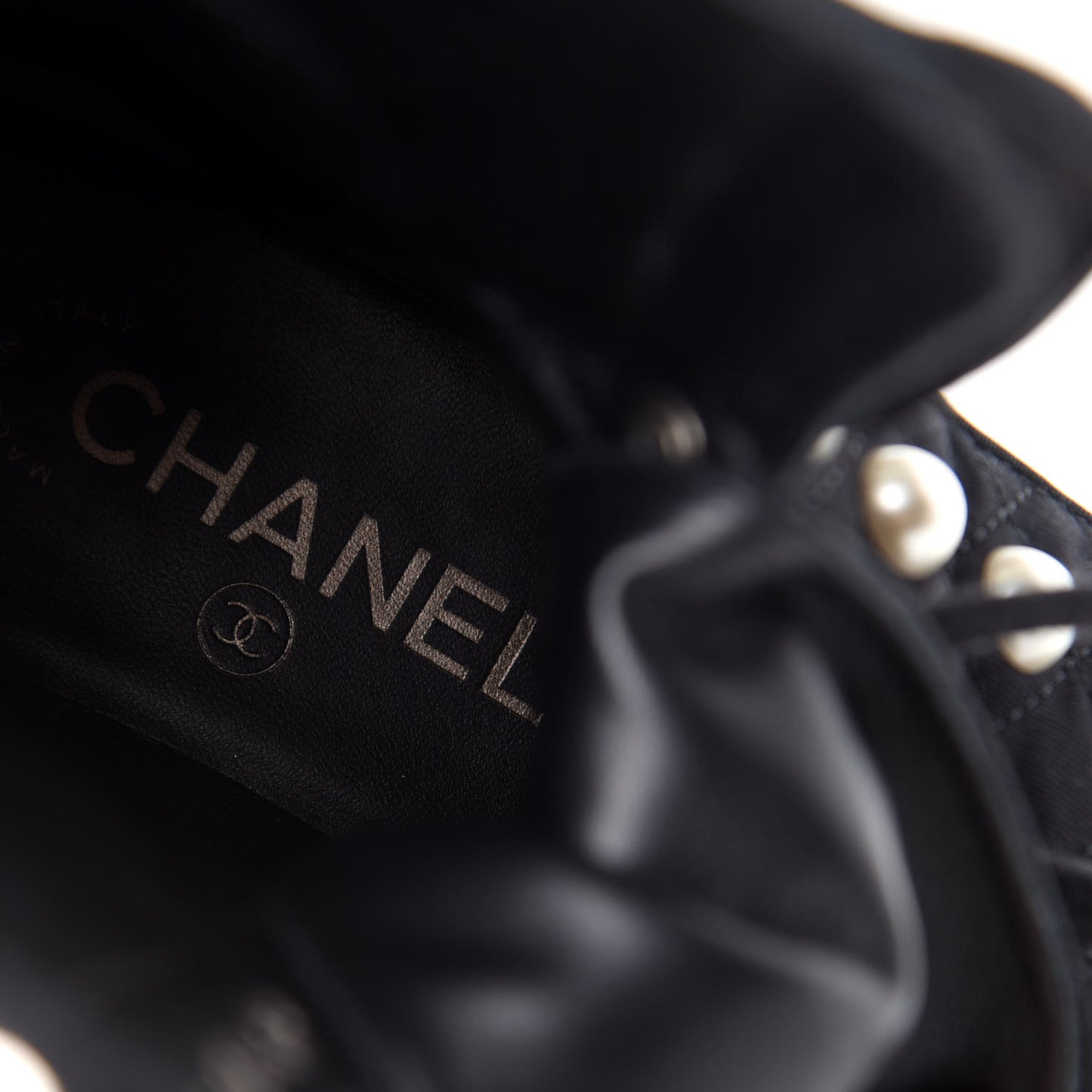 Grosgrain Pearl Chain CC Combat Short Boots 36 Black