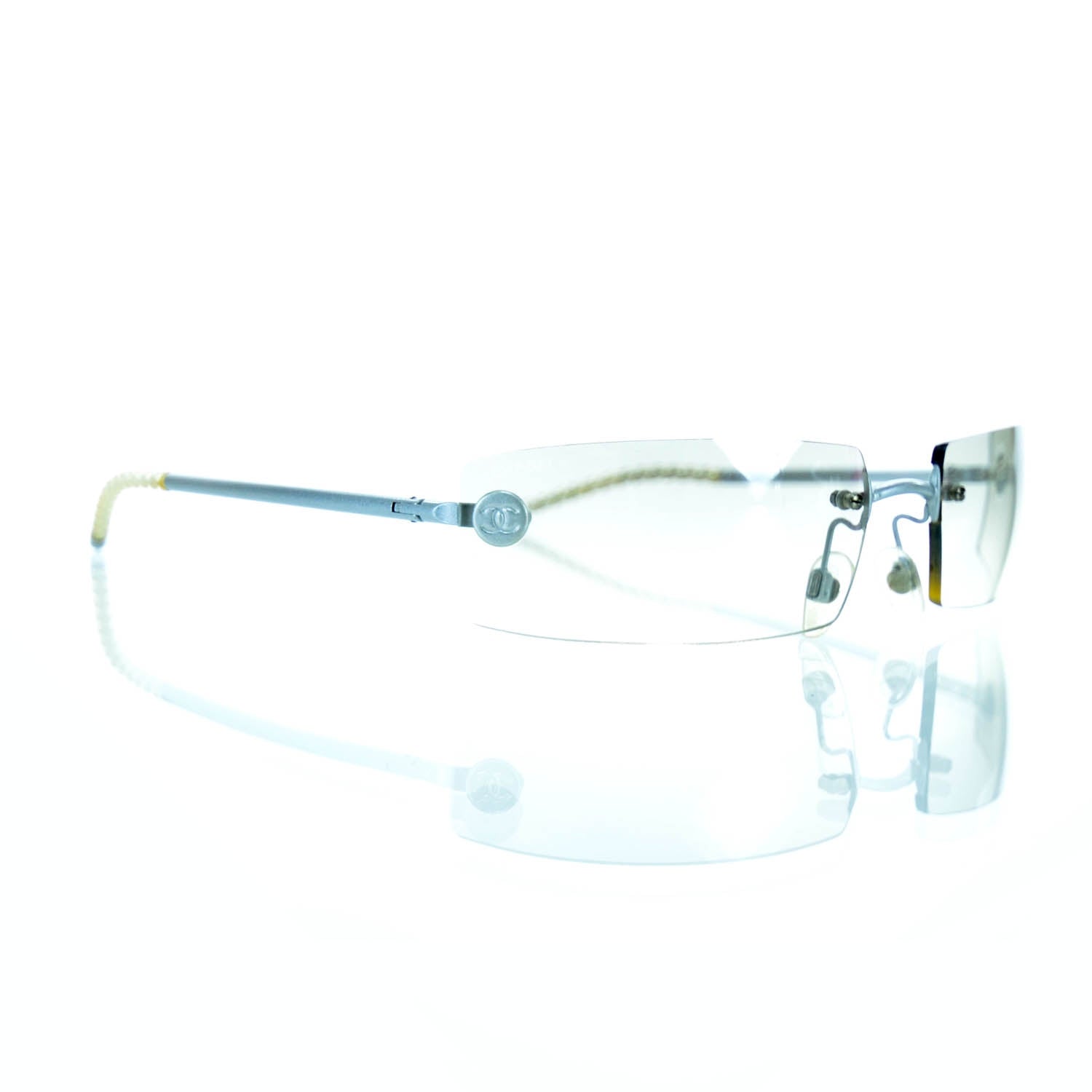 Chanel Frameless CC Sunglasses 1 of 4
