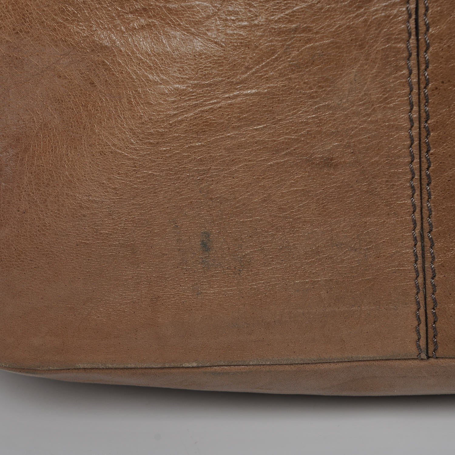 Givenchy Wrinkled Lambskin Medium Nightingale Tan 13 of 15