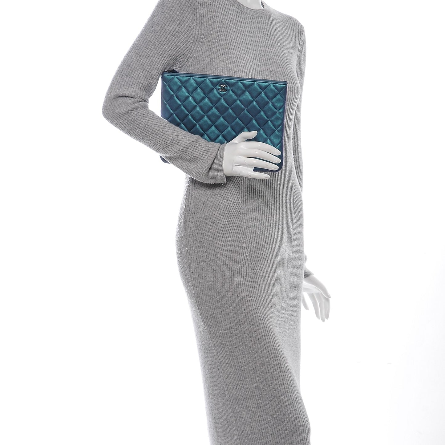 Iridescent Lambskin Quilted Medium Cosmetic Case Turquoise