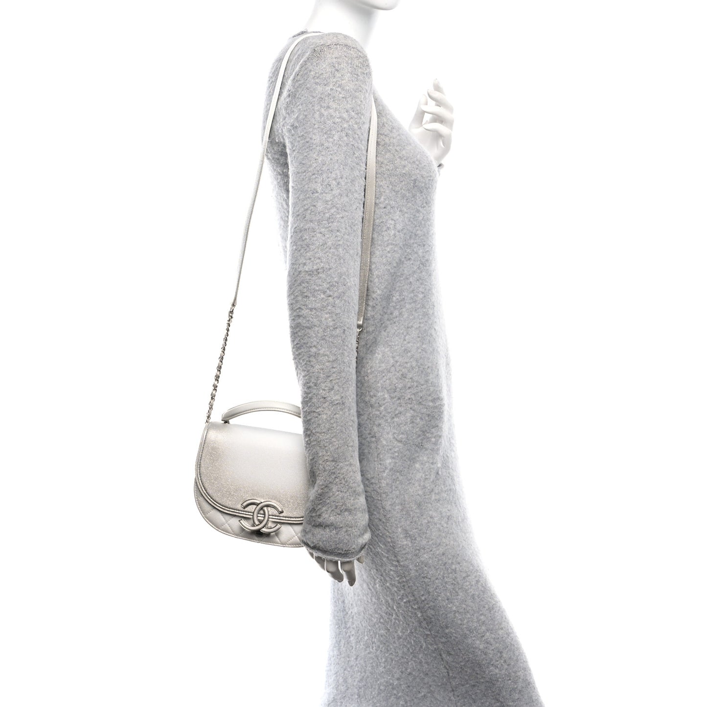 Metallic Caviar Small Coco Curve Messenger Flap Silver