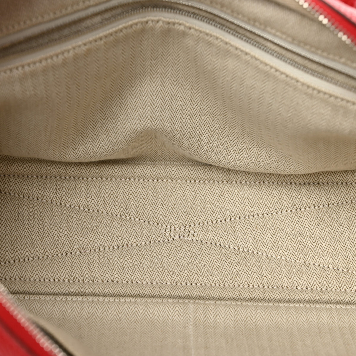 Taurillon Clemence Victoria Elan 38 Rouge Casaque