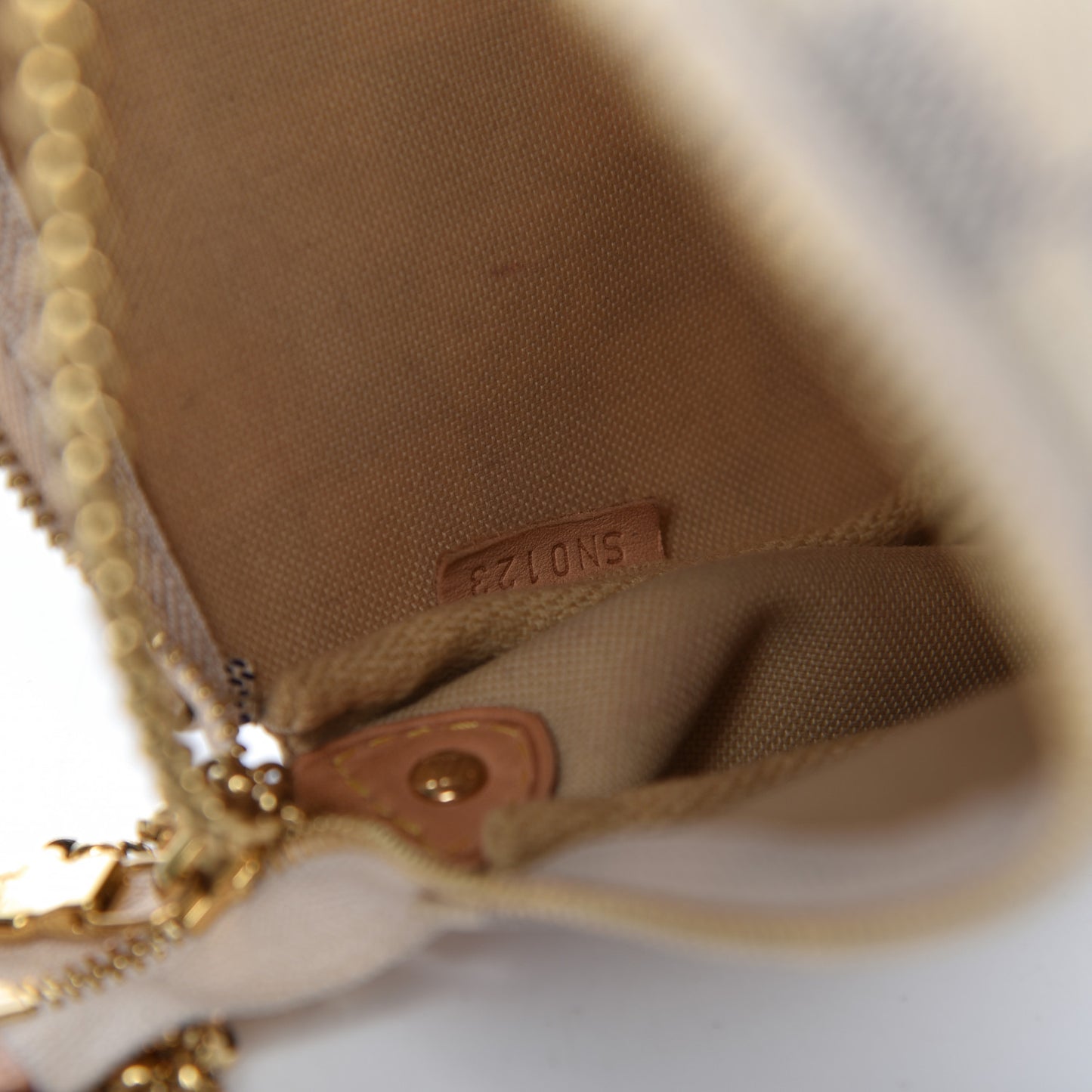 Damier Azur Eva Clutch
